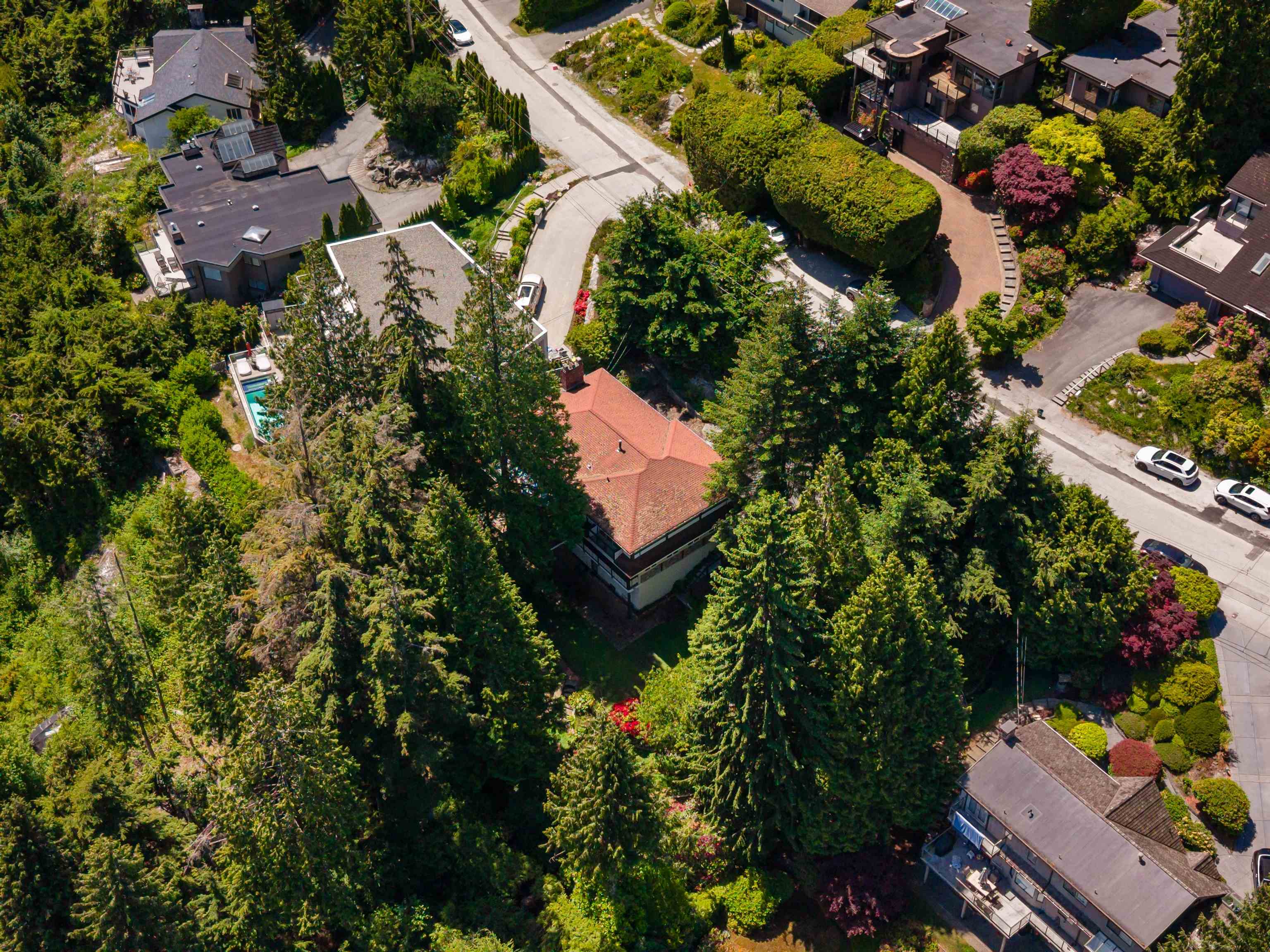 615 BALLANTREE ROAD