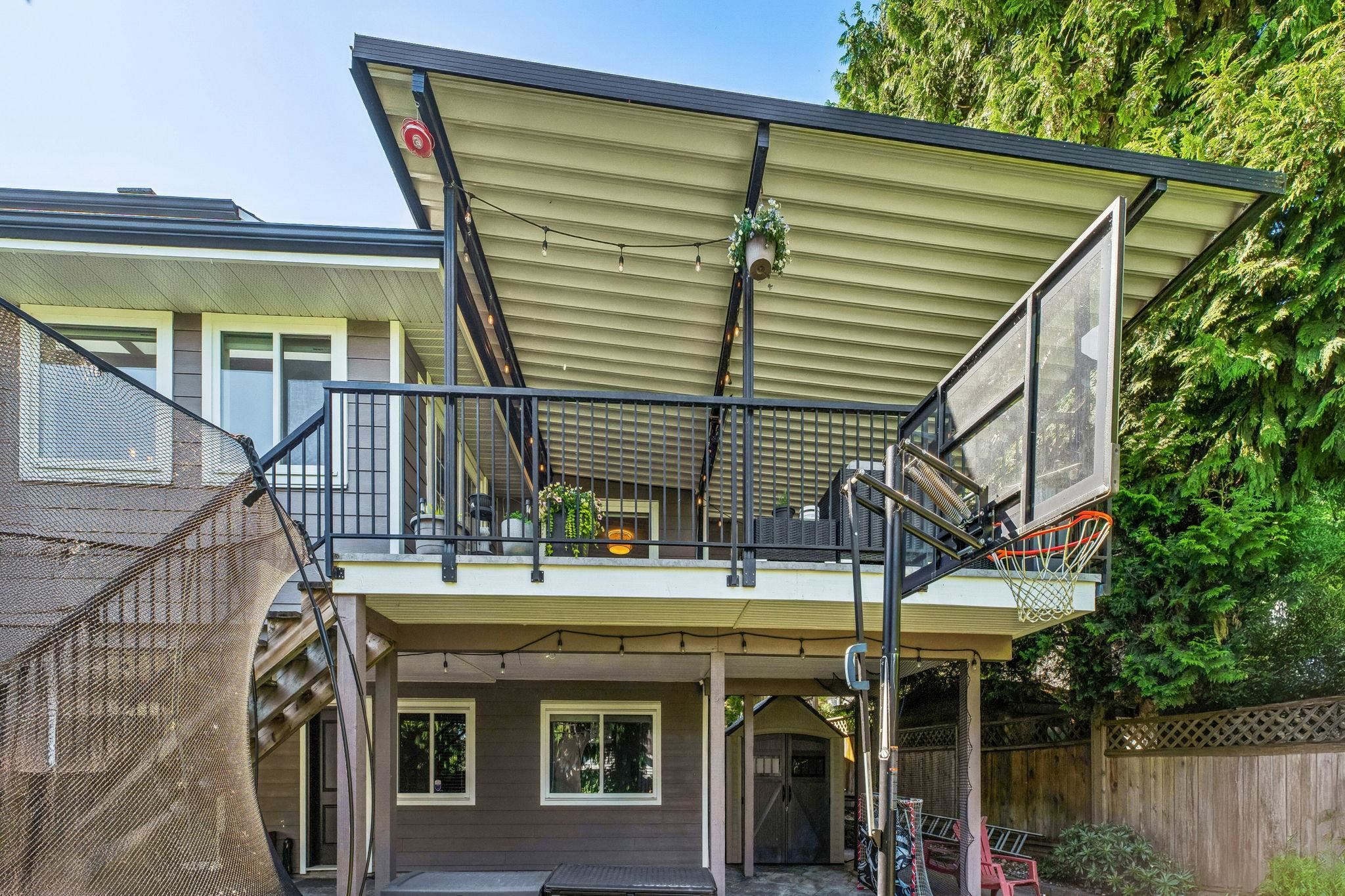 469 CARIBOO CRESCENT