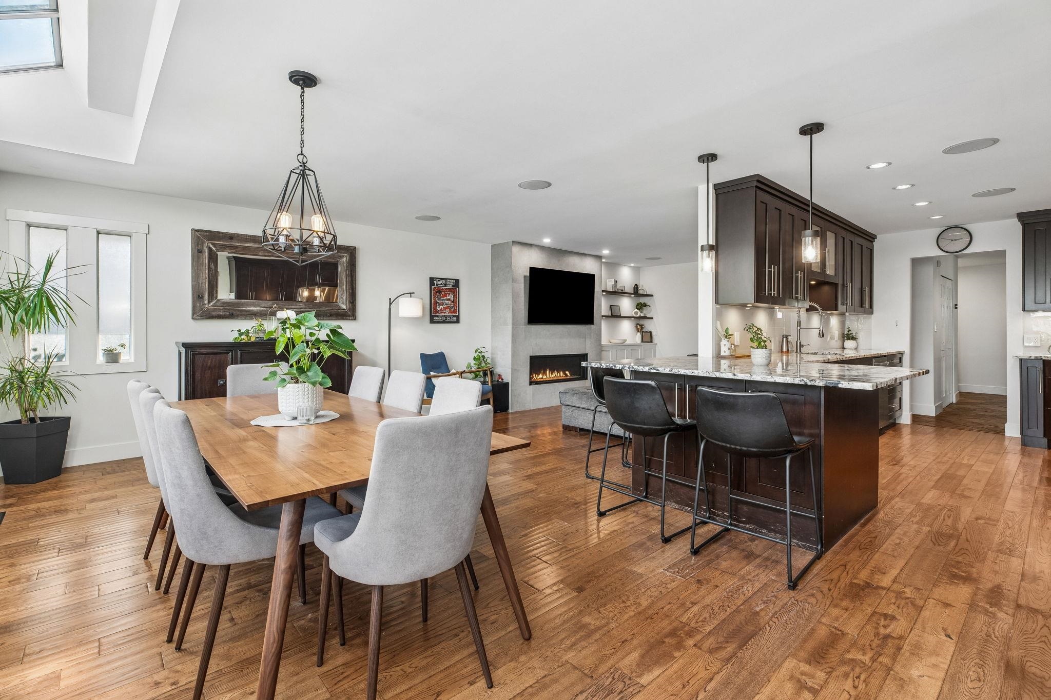 469 CARIBOO CRESCENT