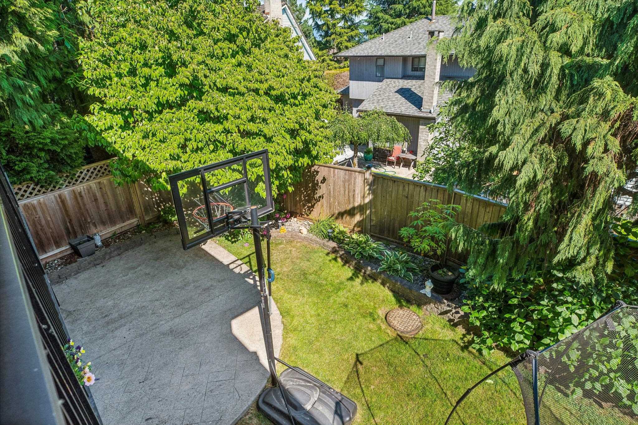 469 CARIBOO CRESCENT