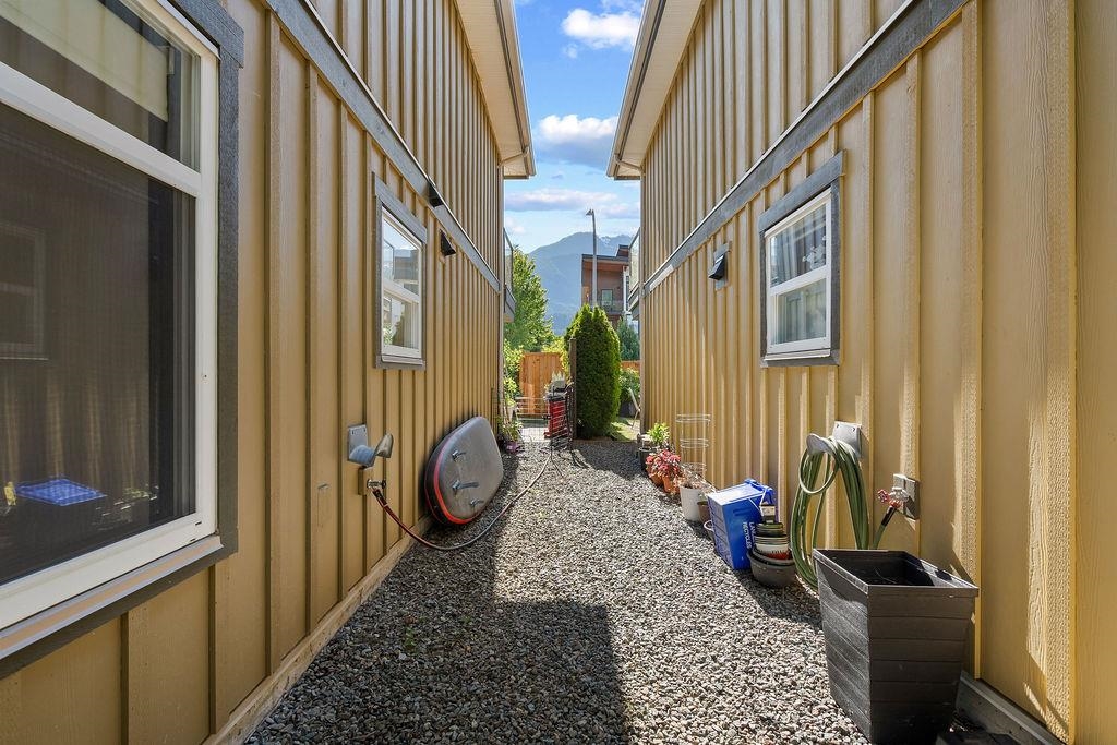 44 41050 TANTALUS ROAD