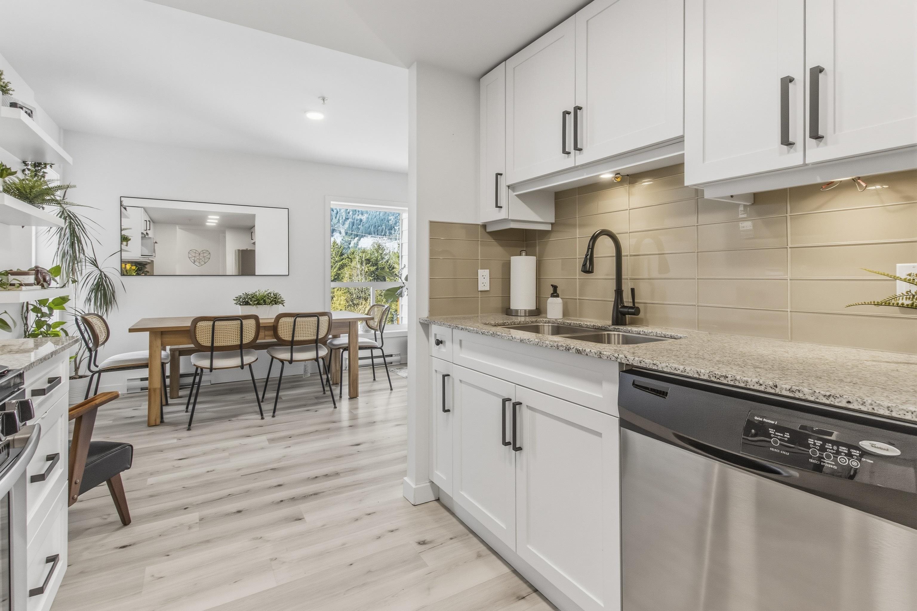 406 1212 MAIN STREET