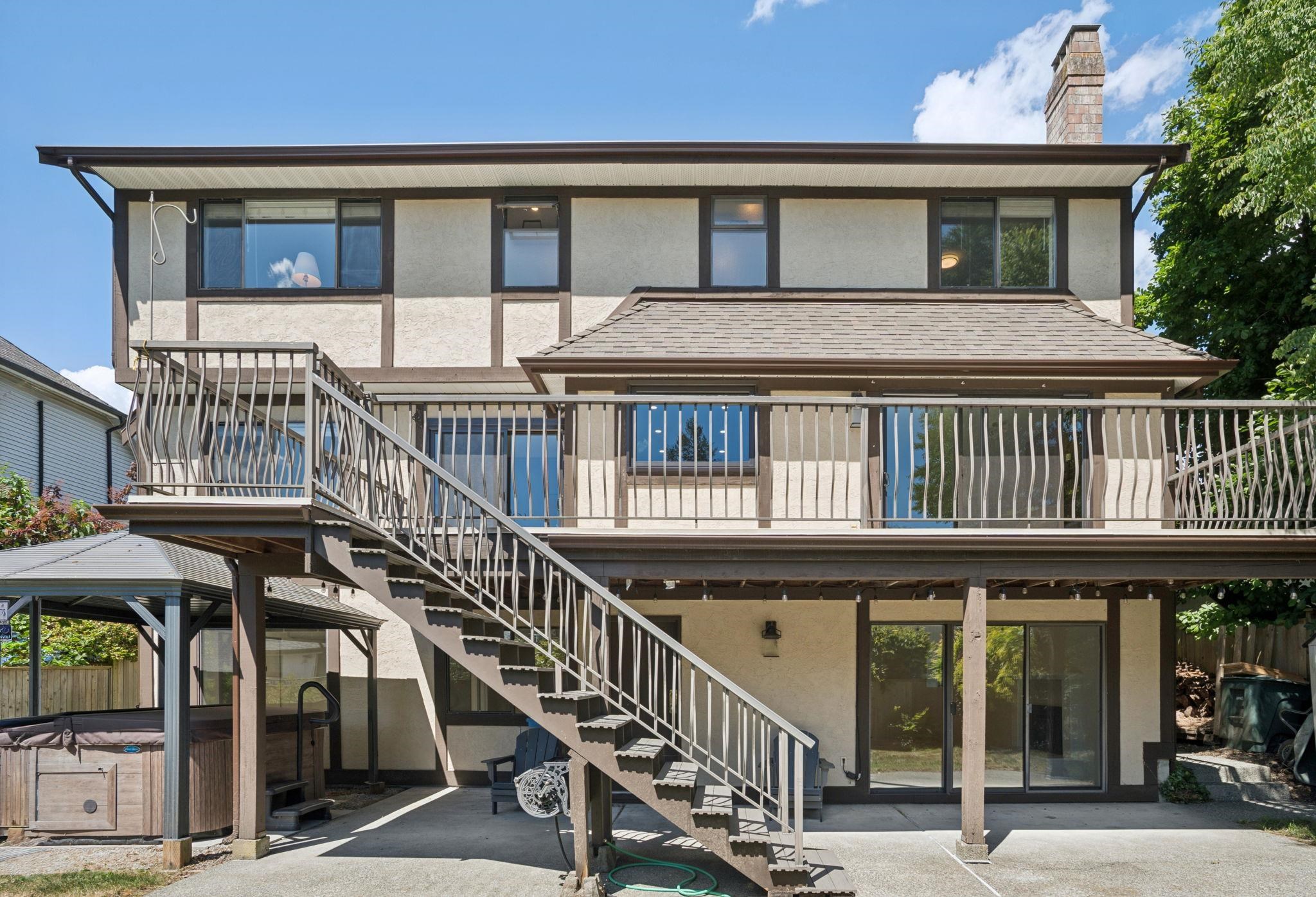 2446 TOLMIE AVENUE