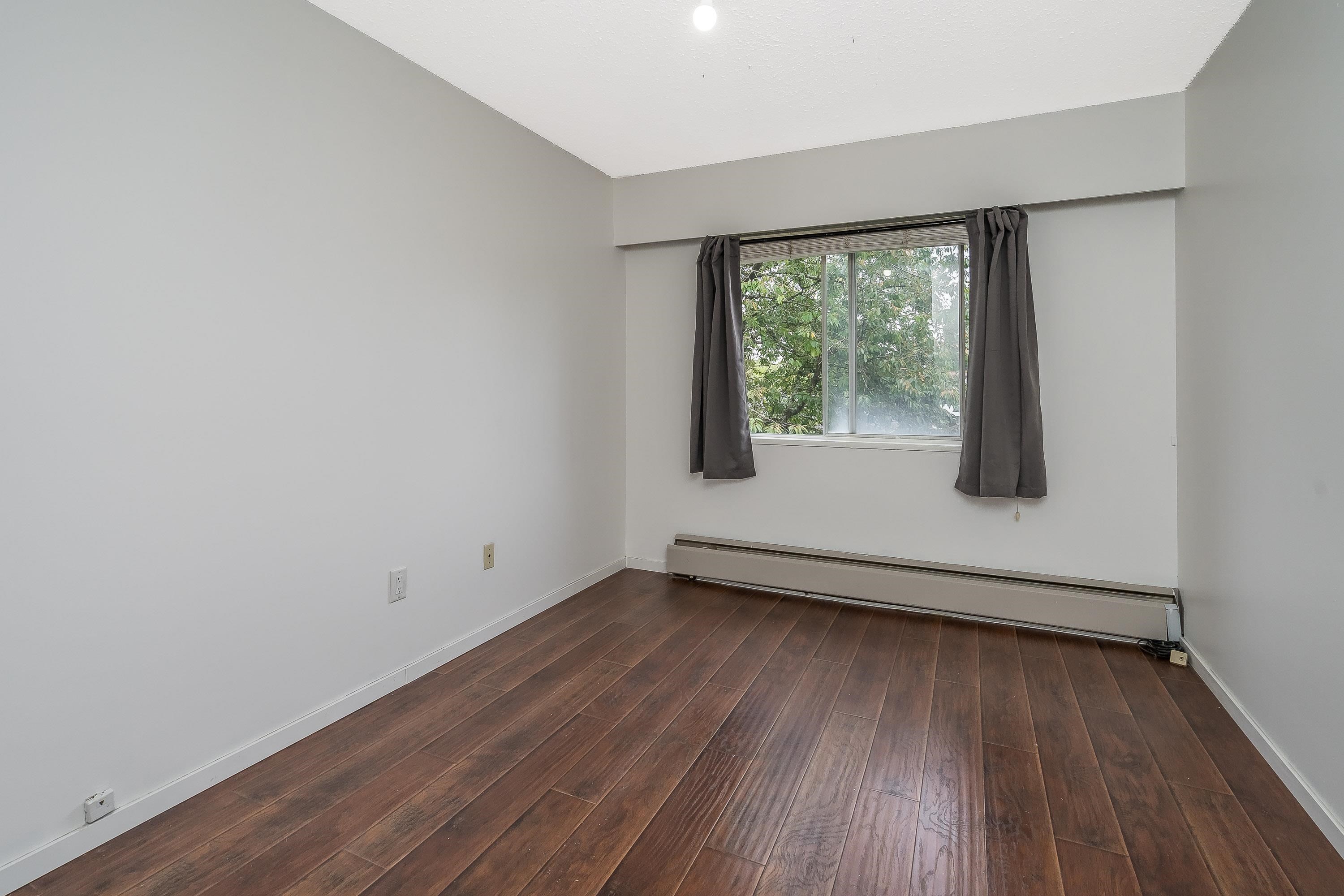 392C 8635 120 STREET