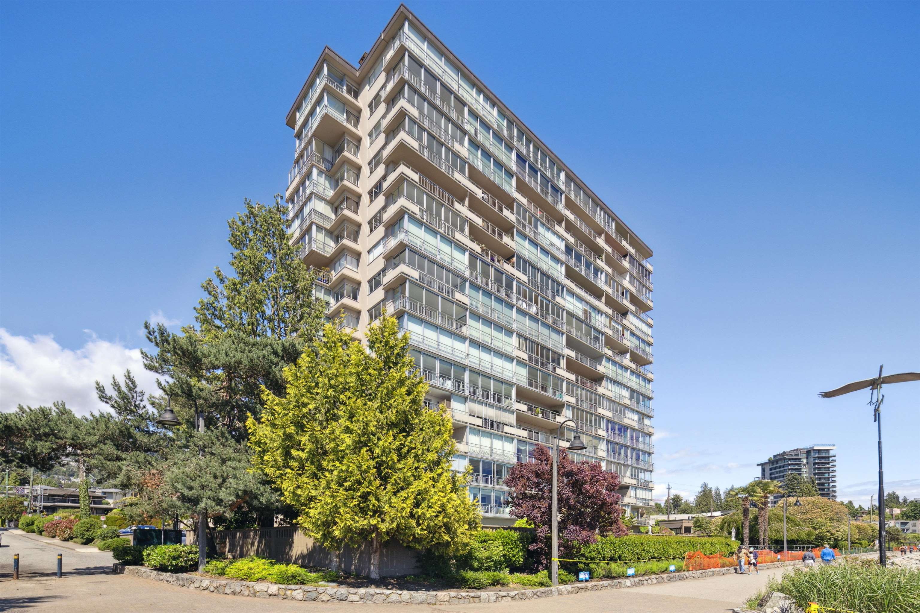 807 150 24TH STREET