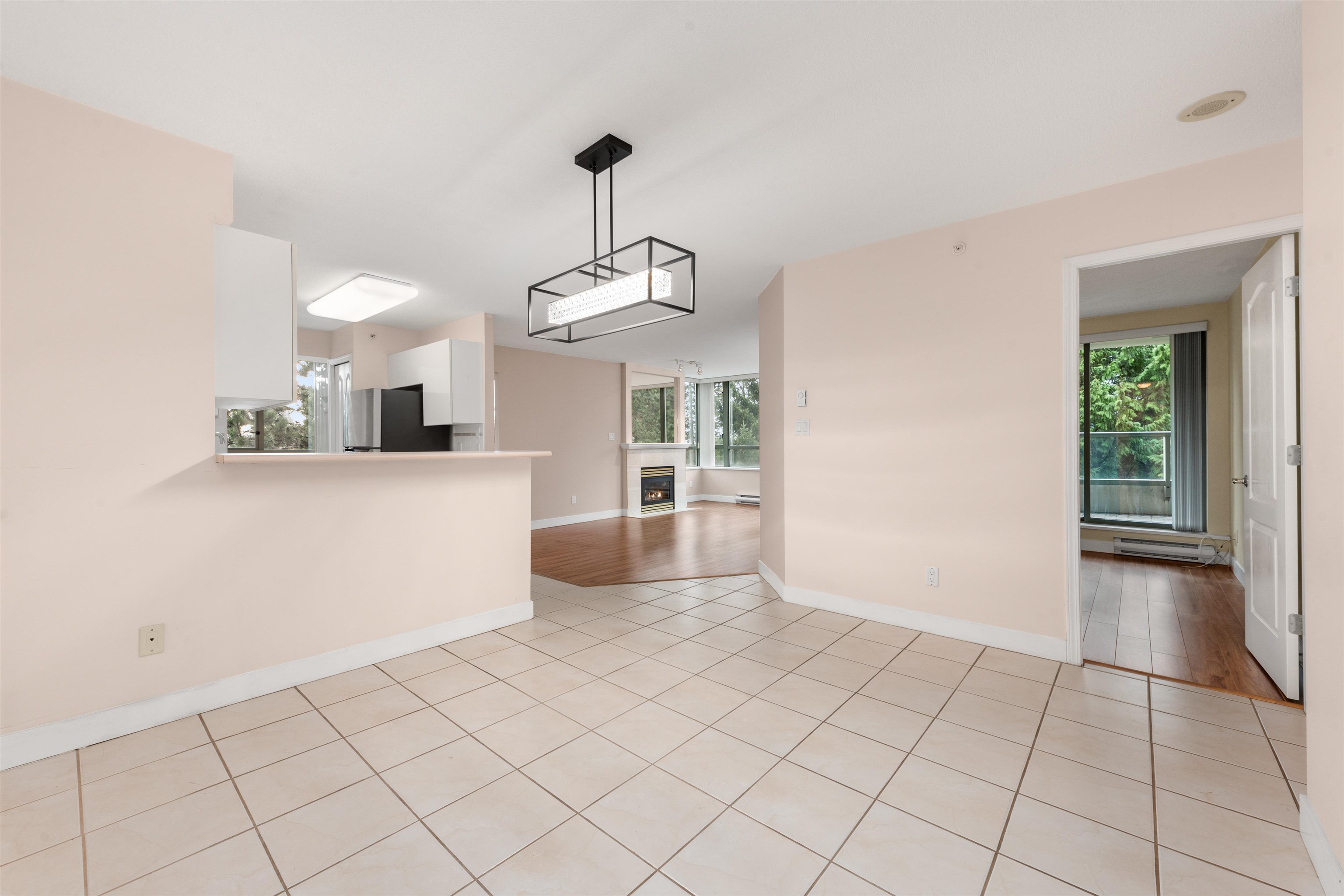 306 6622 SOUTHOAKS CRESCENT