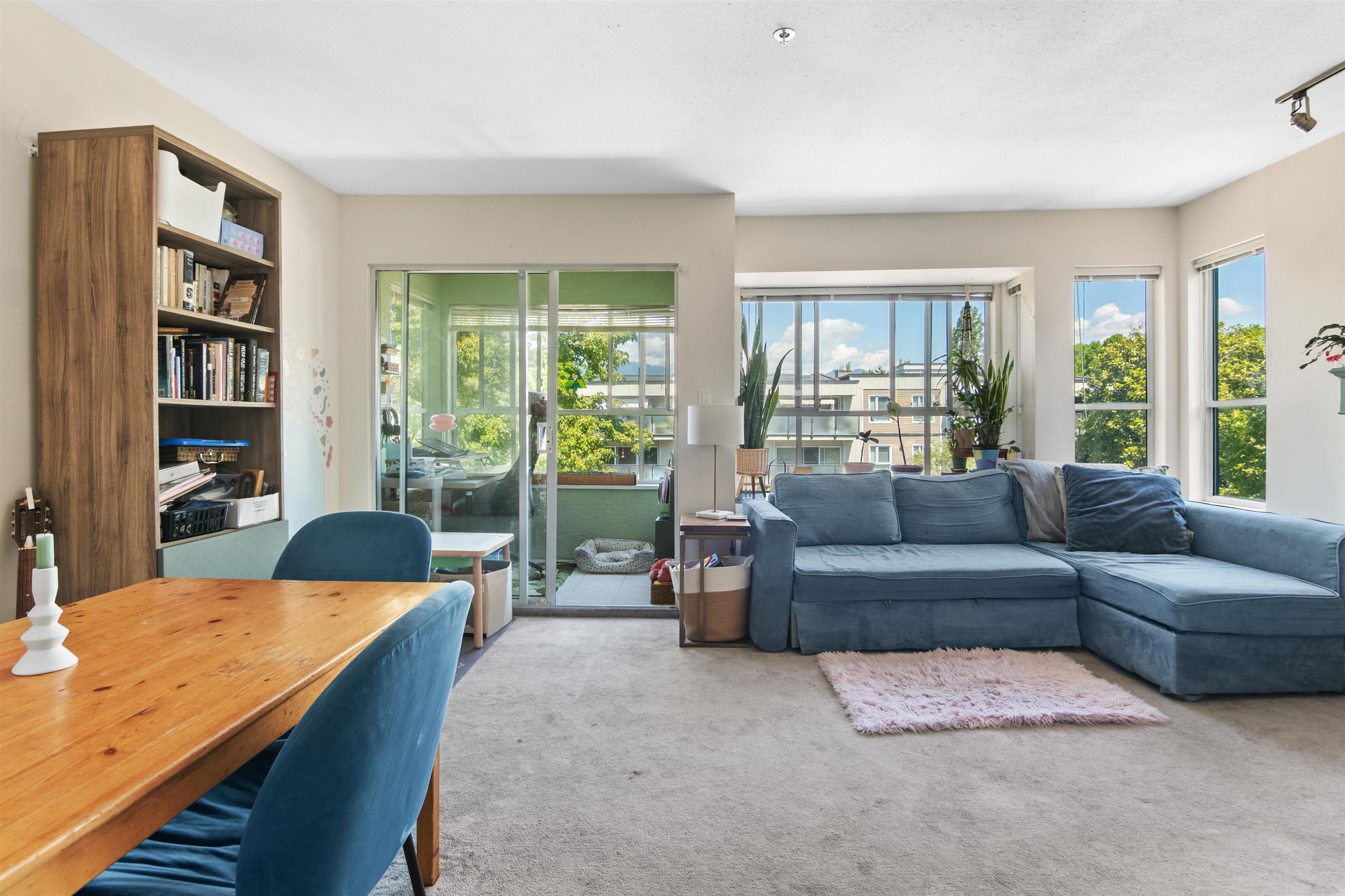 PH1 120 GARDEN DRIVE