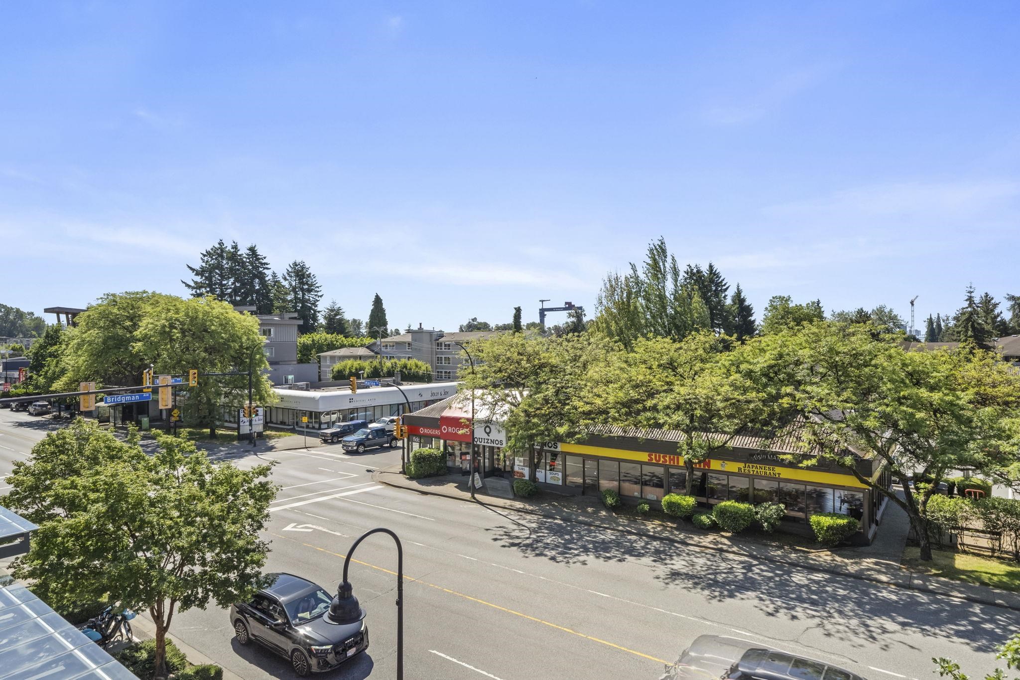 324 1330 MARINE DRIVE