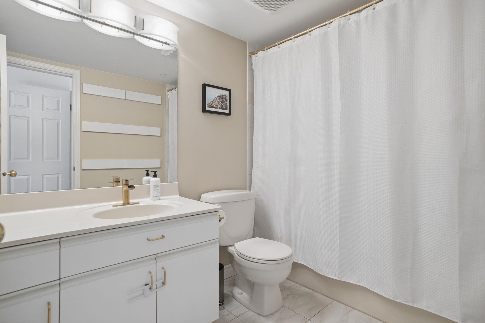 N302 628 W 13TH AVENUE