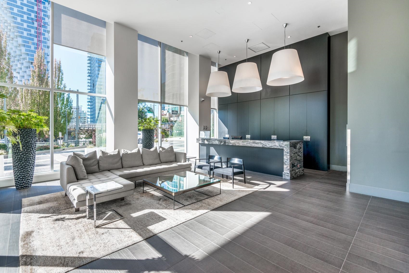 902 1351 CONTINENTAL STREET