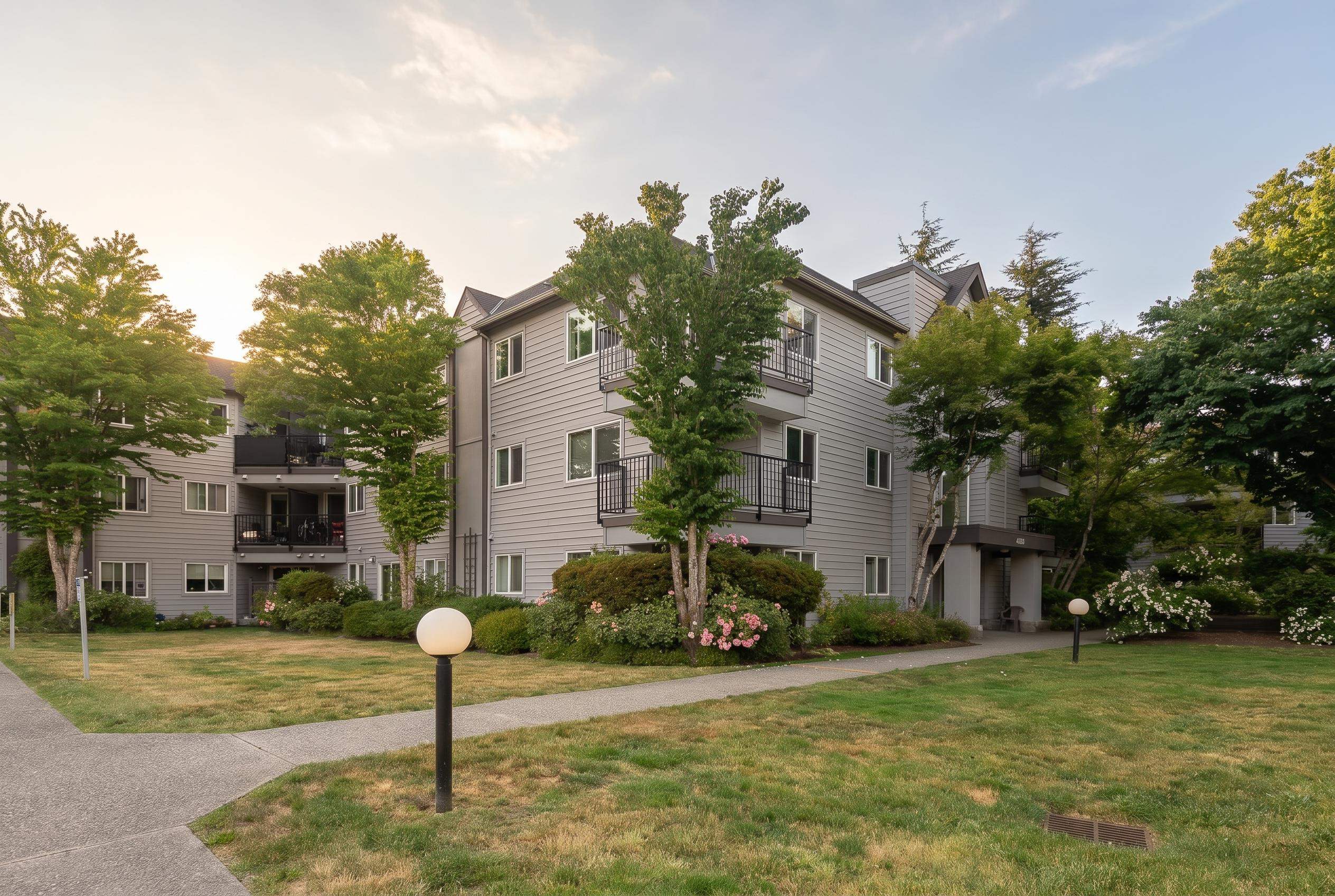 C306 40140 WILLOW CRESCENT