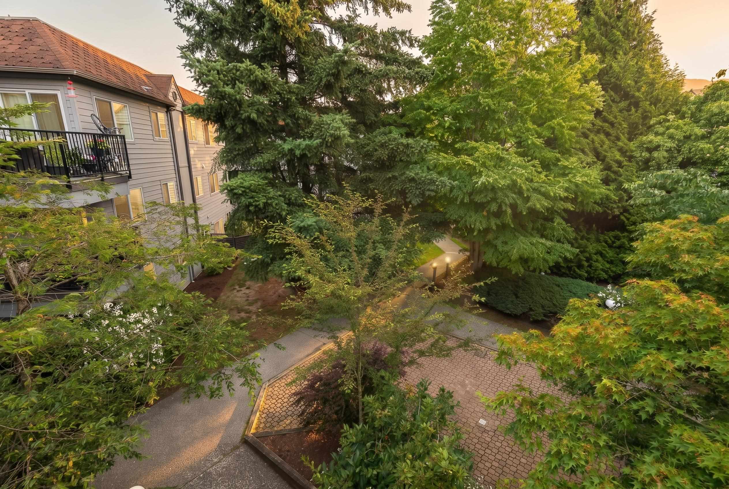 C306 40140 WILLOW CRESCENT