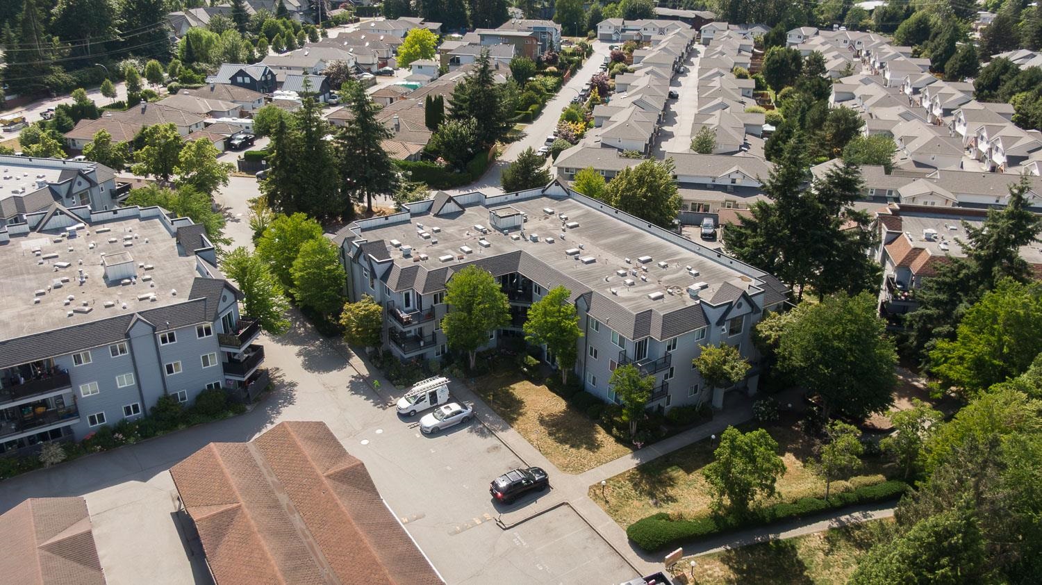 C306 40140 WILLOW CRESCENT