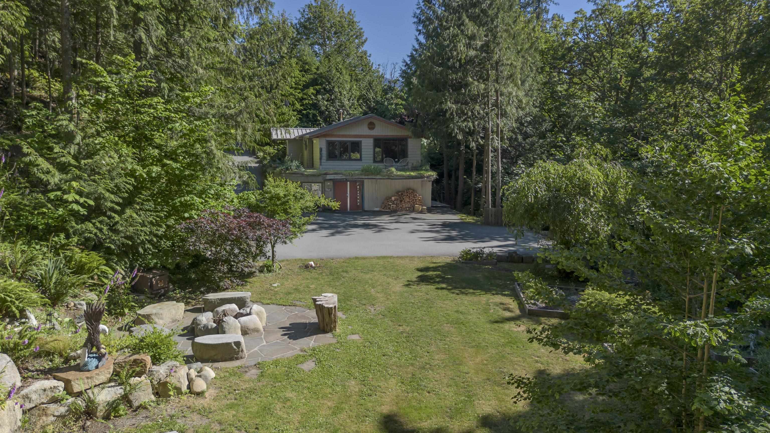 40102 SKYLINE PLACE