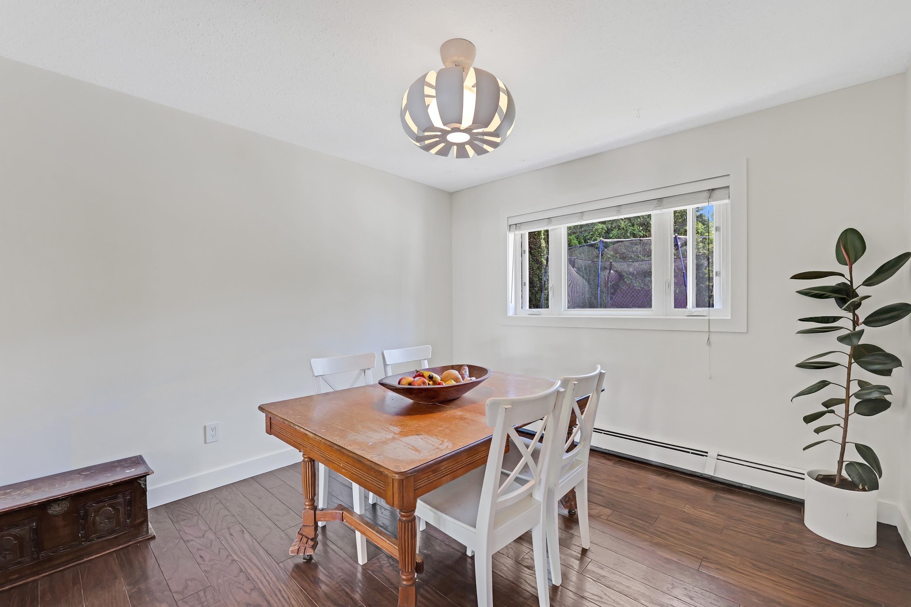 2539 JURA CRESCENT