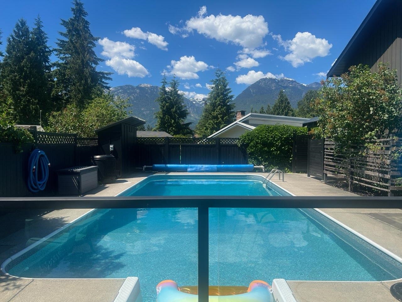 2539 JURA CRESCENT