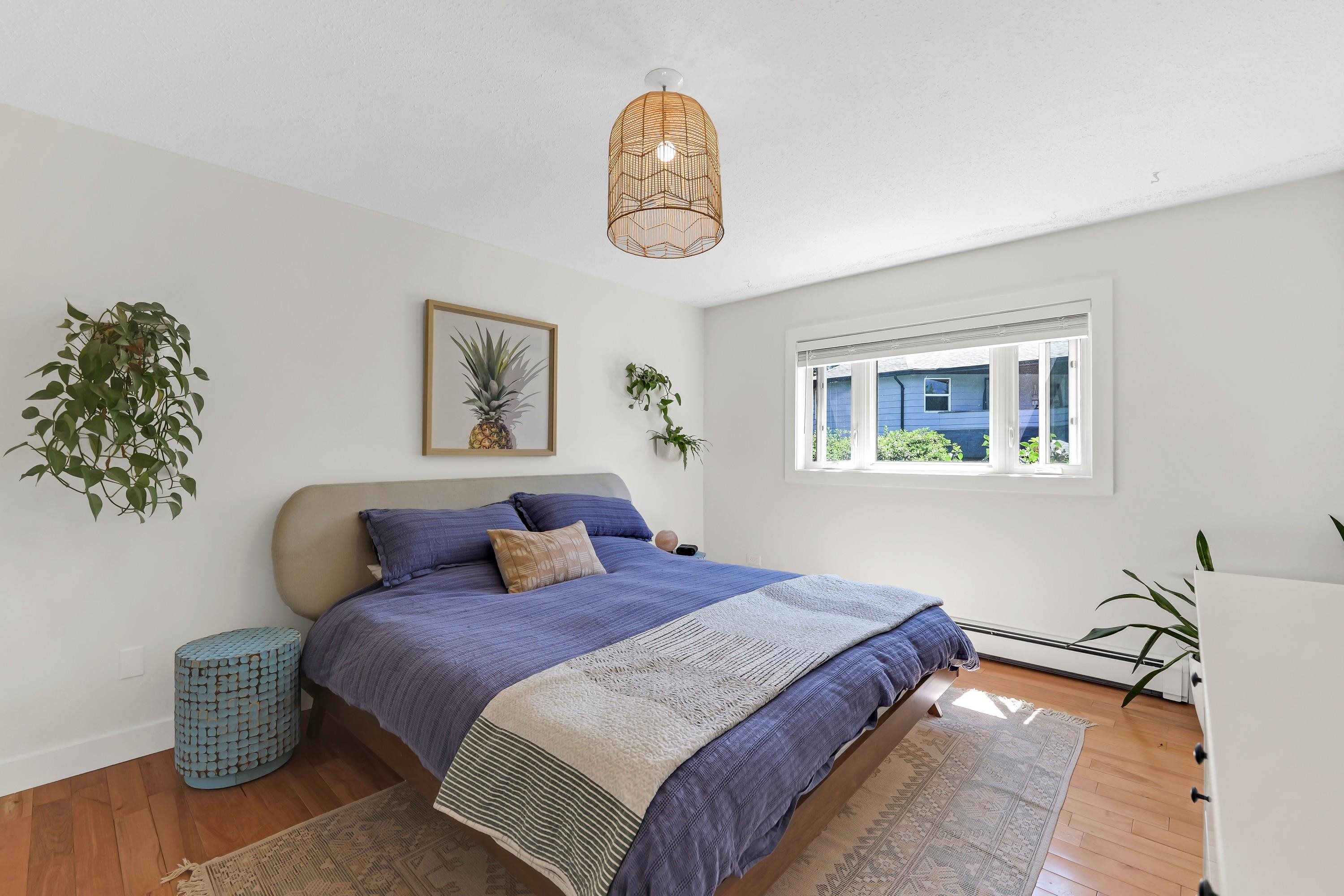 2539 JURA CRESCENT