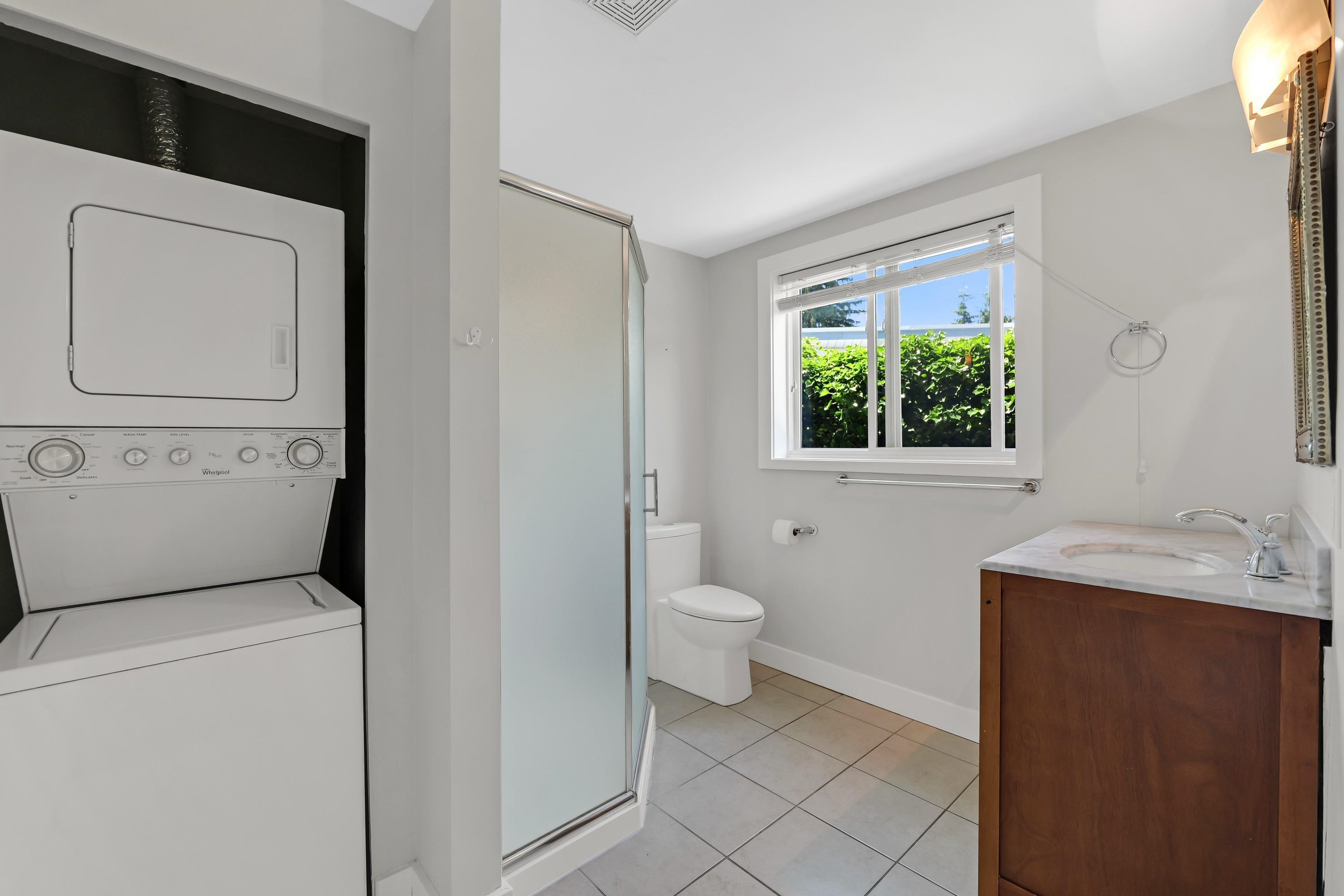 2539 JURA CRESCENT