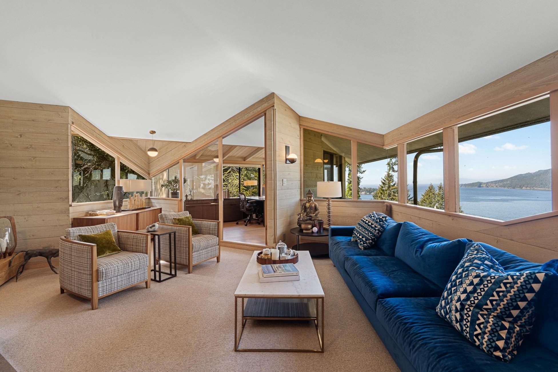 6011 EAGLERIDGE DRIVE