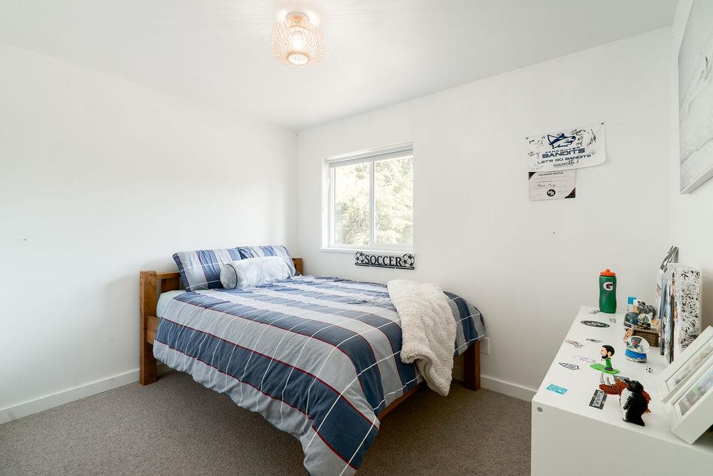 1001 POMONA WAY