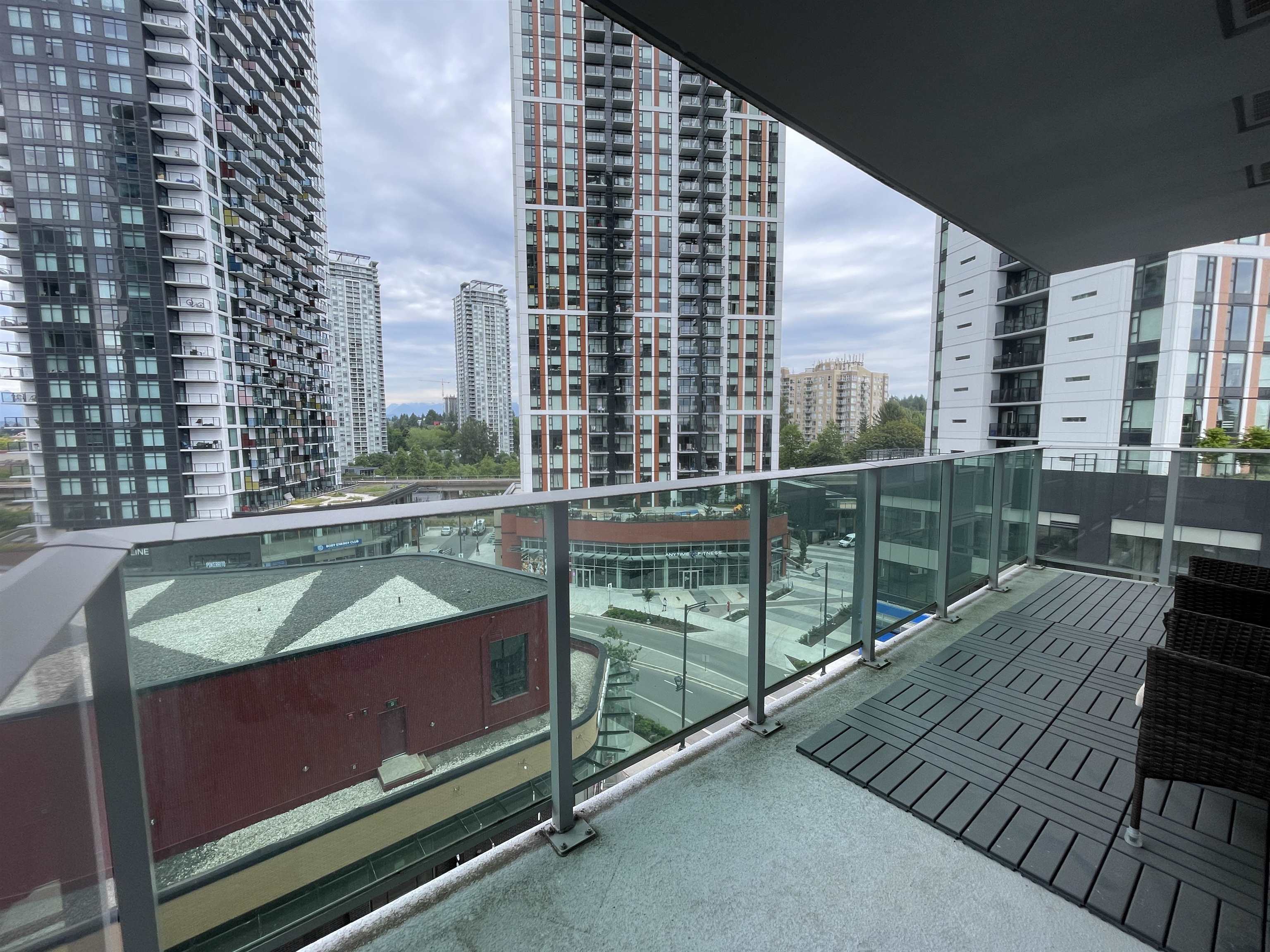 708 13655 FRASER HIGHWAY