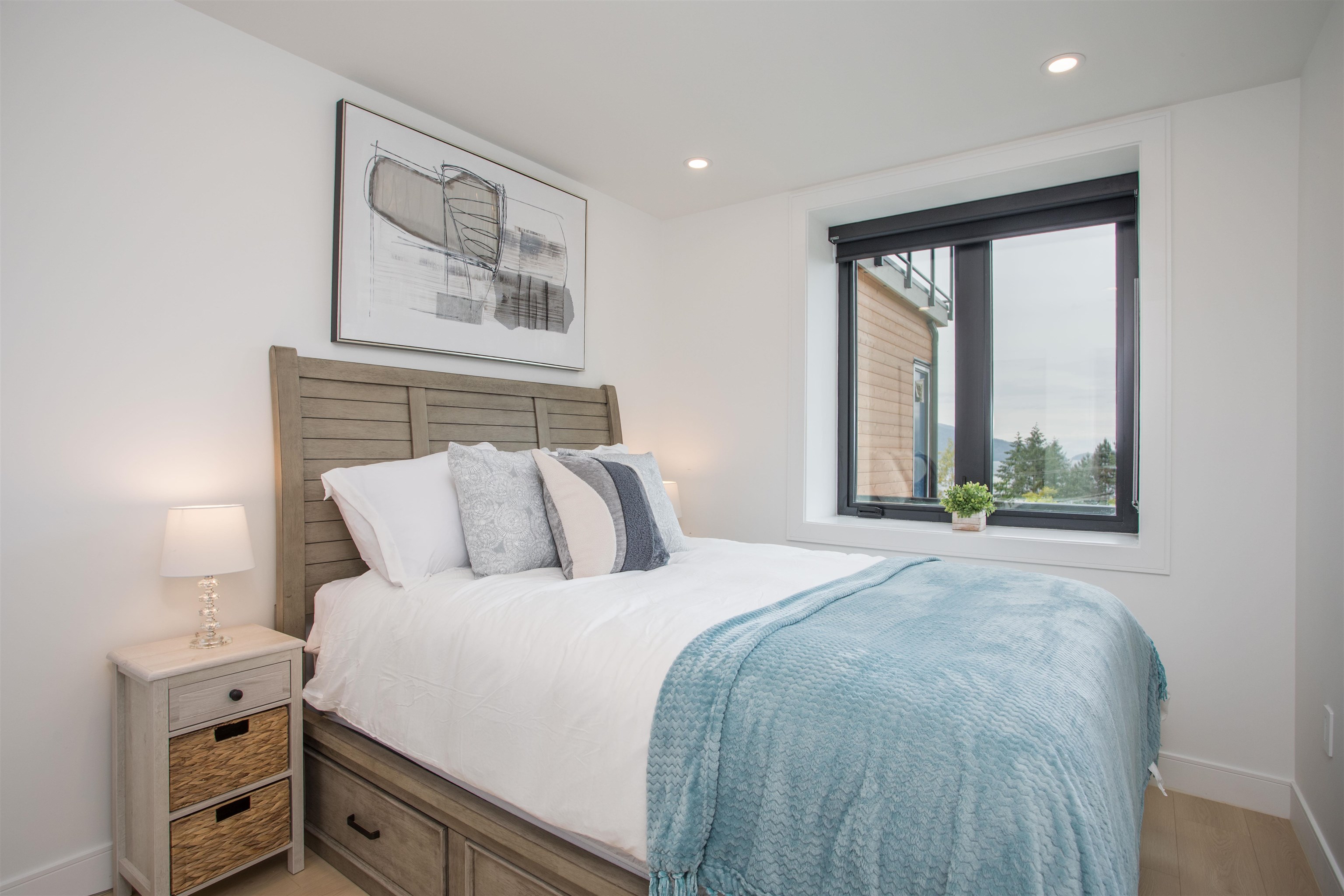 35 KELVIN GROVE WAY