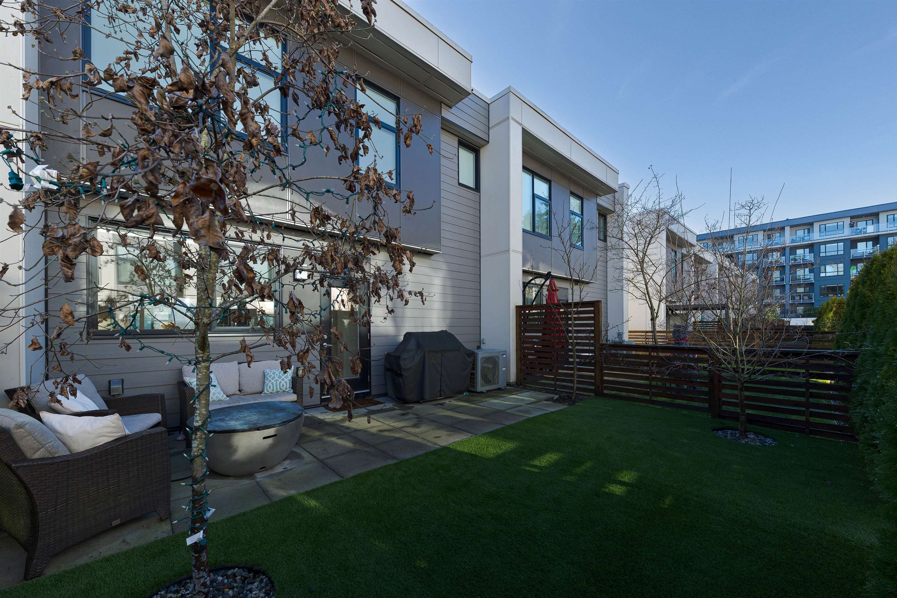17 602 LILE DRIVE