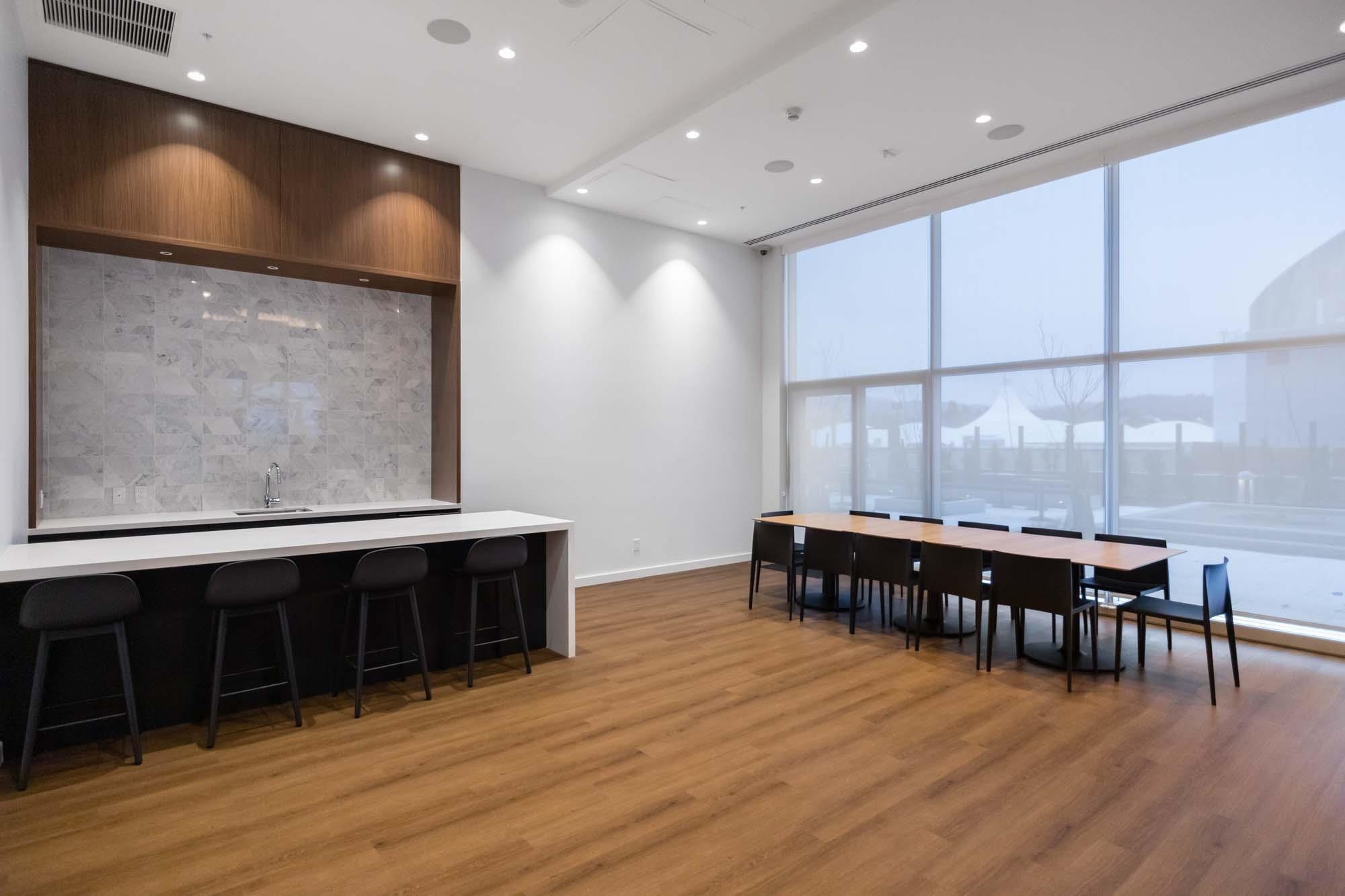 4312 4510 HALIFAX WAY