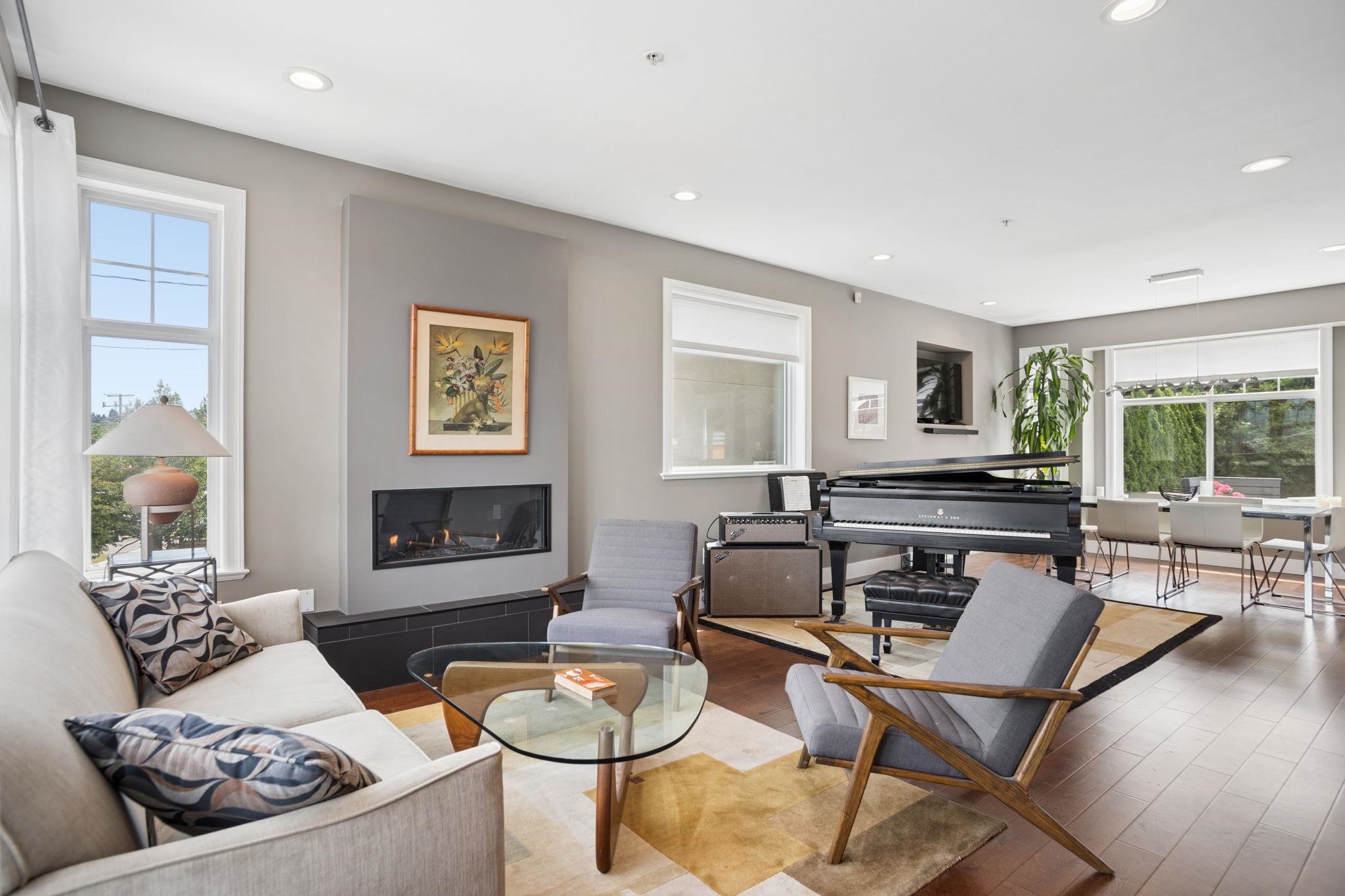 2808 WALL STREET