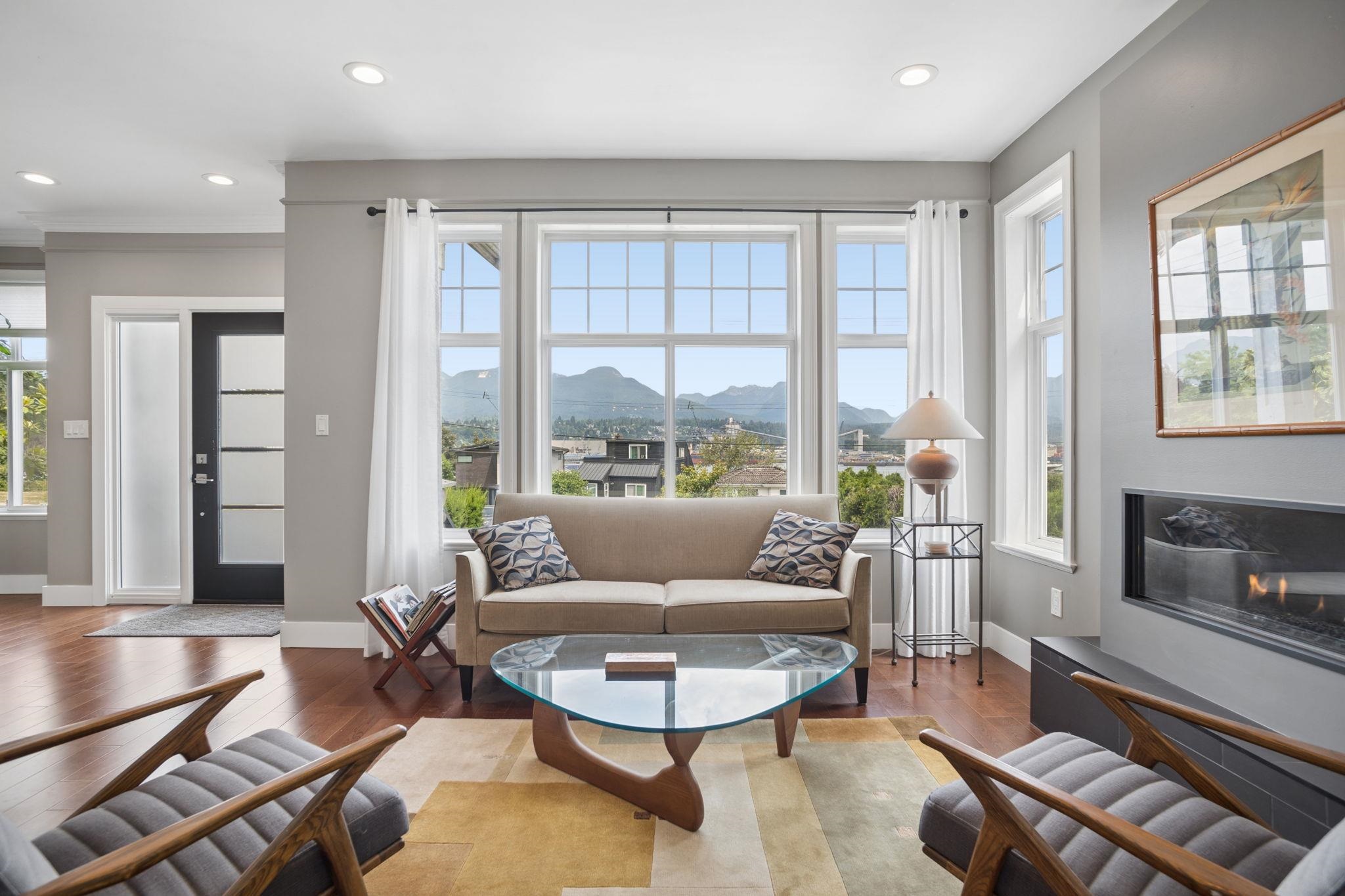 2808 WALL STREET