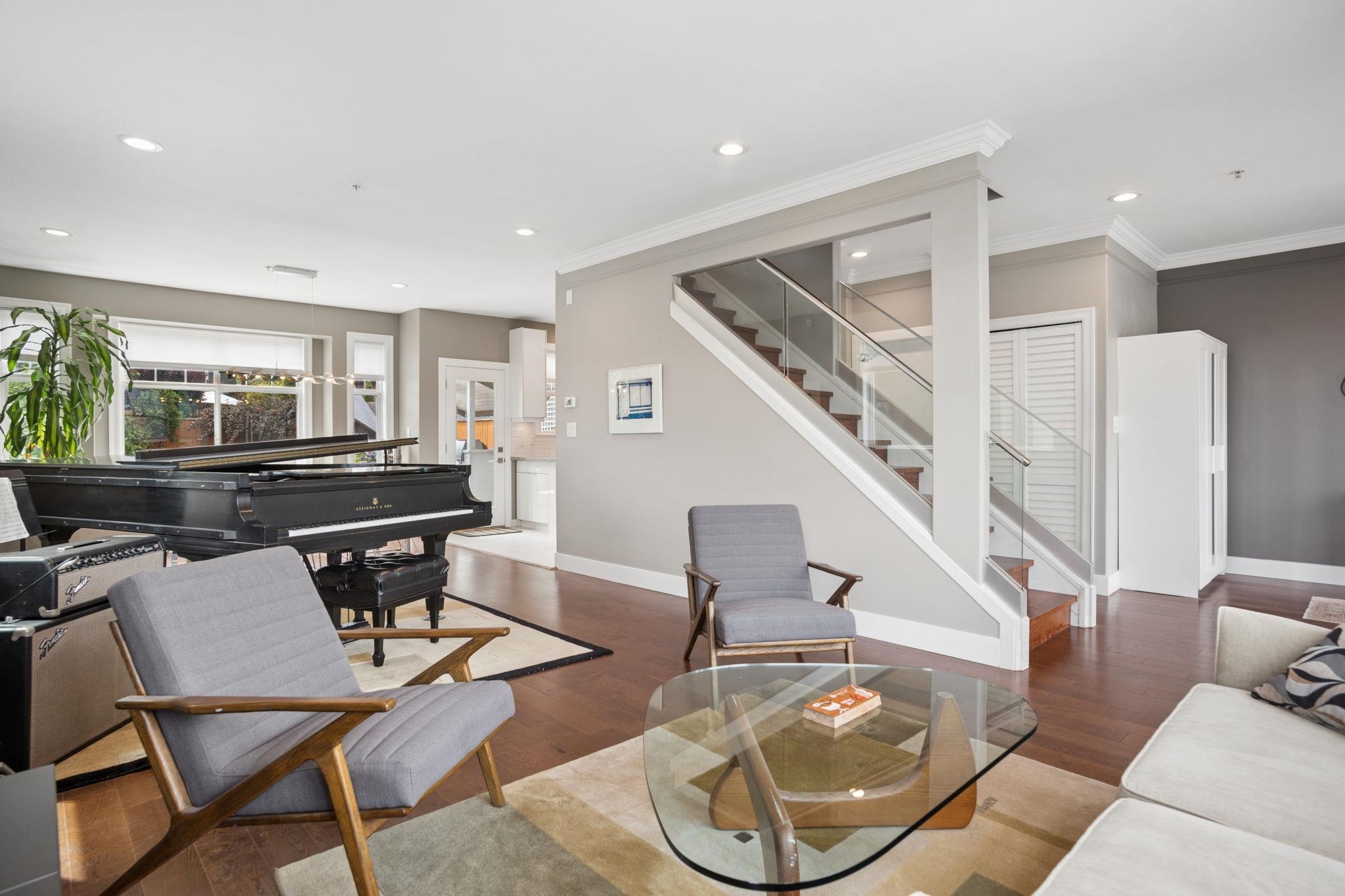 2808 WALL STREET