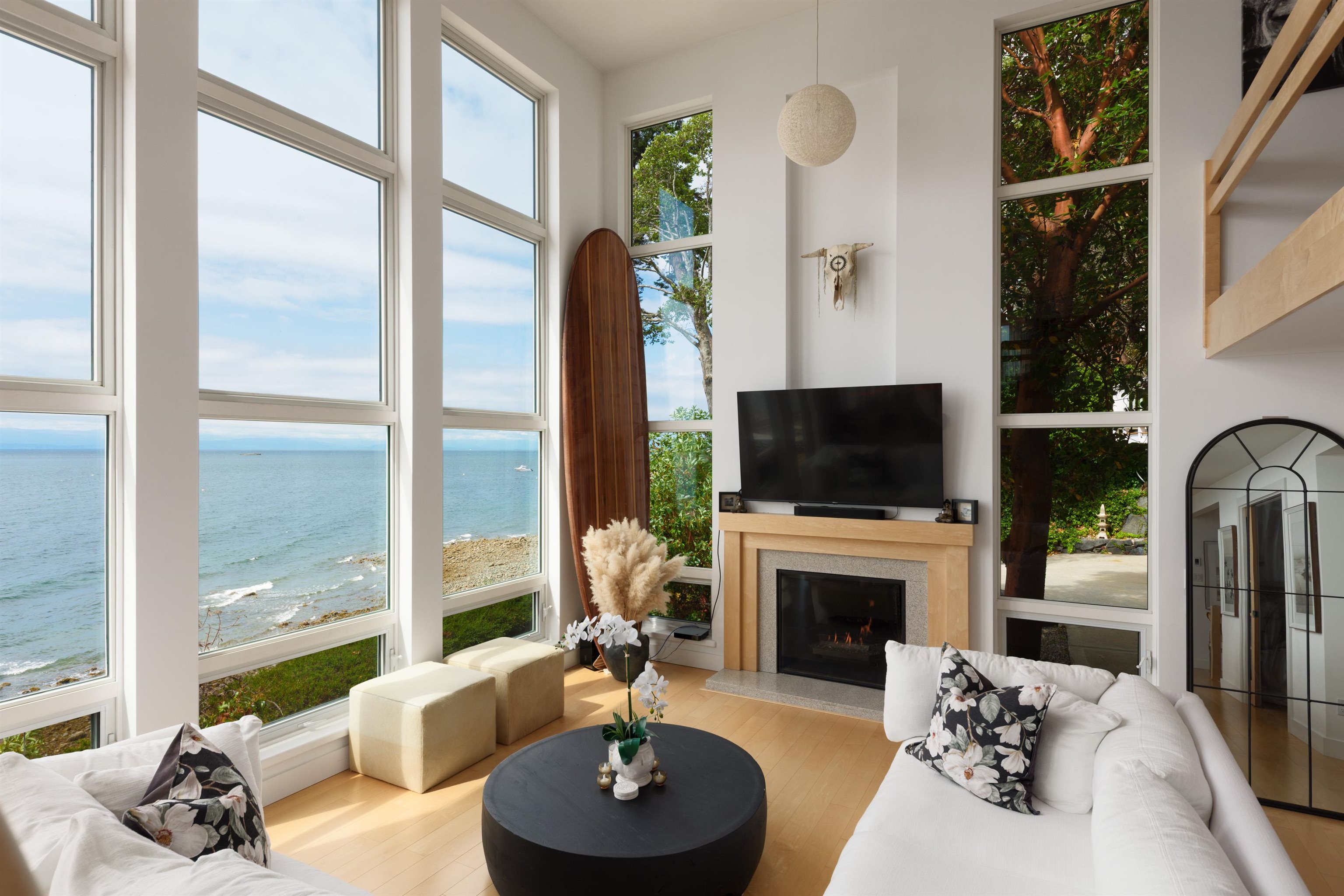 6655 SUNSHINE COAST HIGHWAY