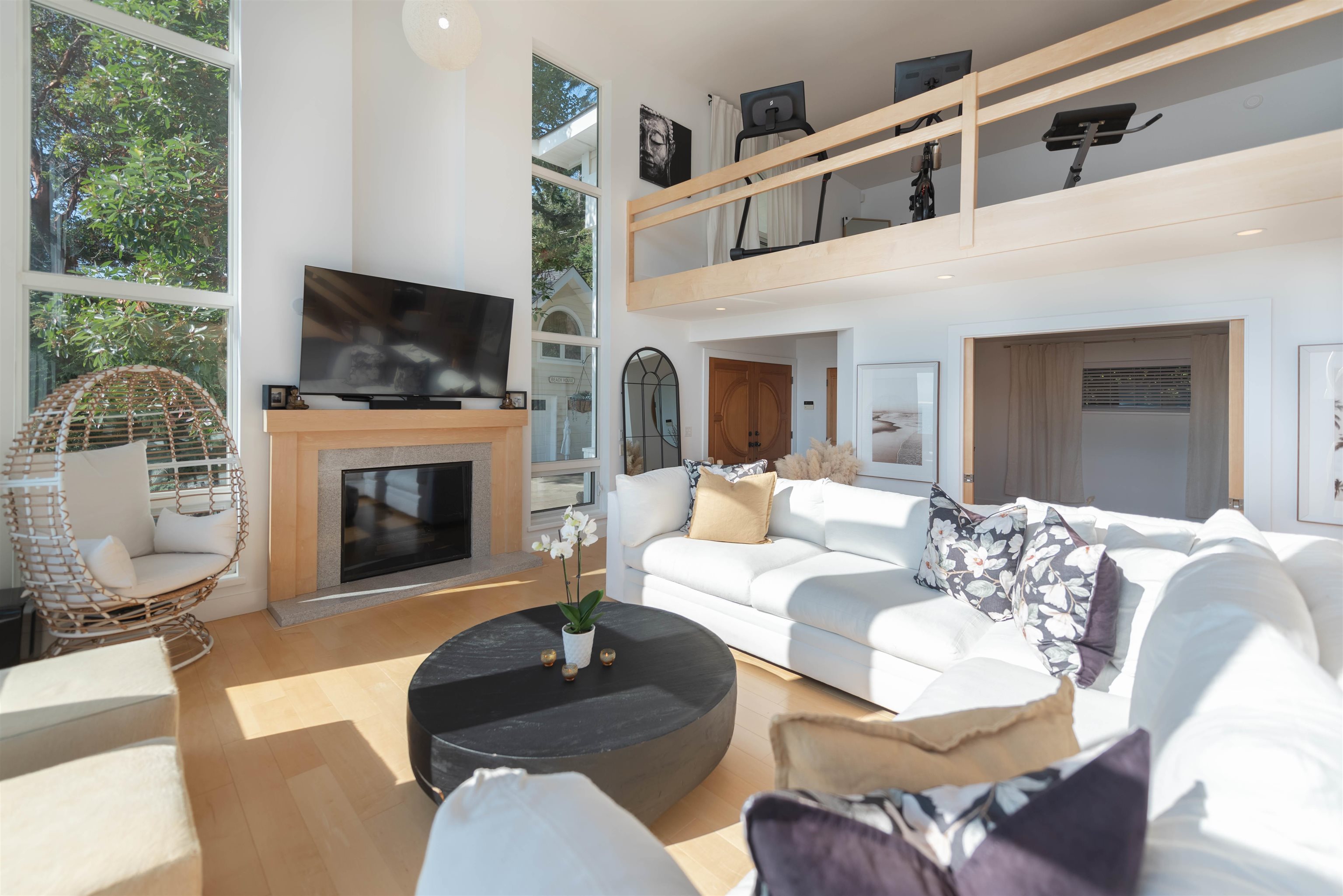 6655 SUNSHINE COAST HIGHWAY