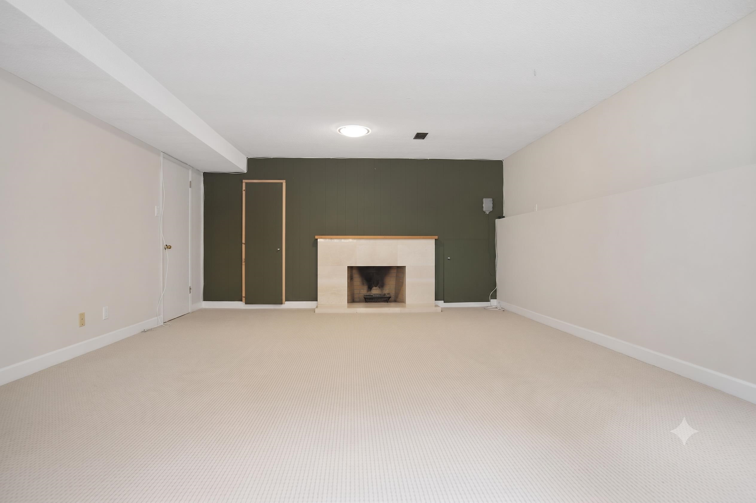 1211 CHARTWELL DRIVE