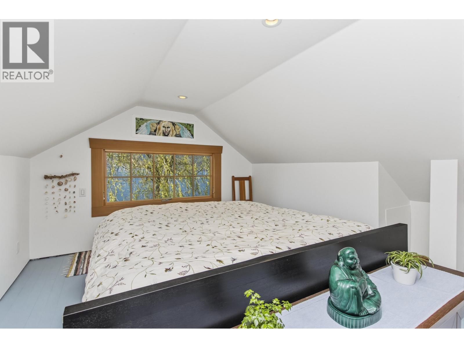 615 SHAUGHNESSY PLACE