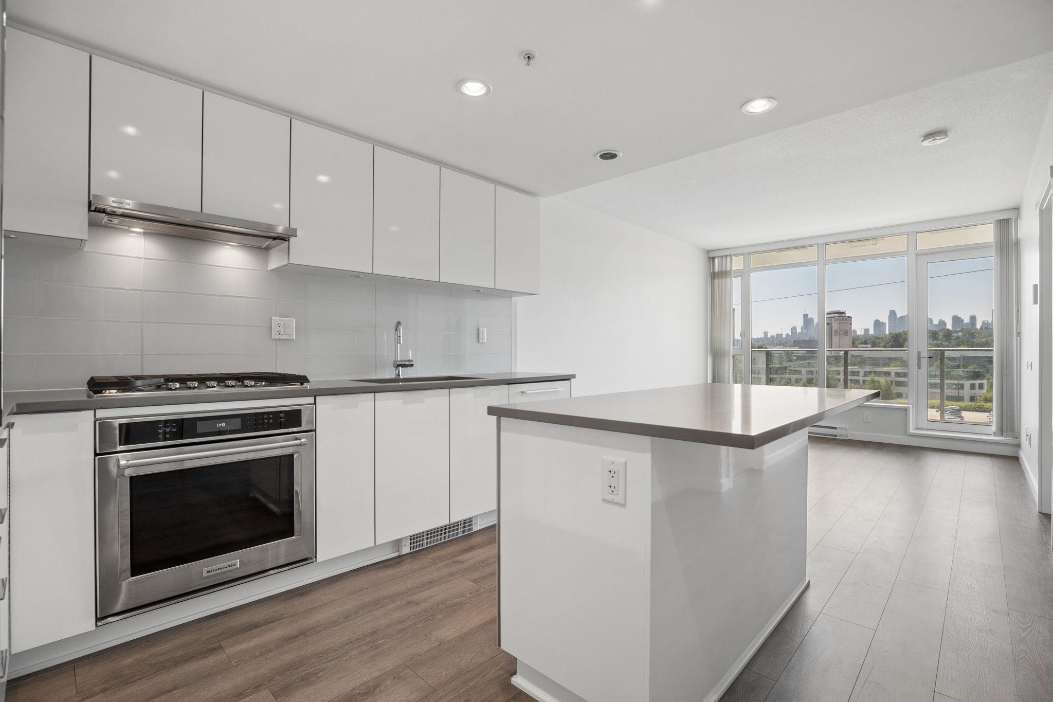 605 2388 MADISON AVENUE
