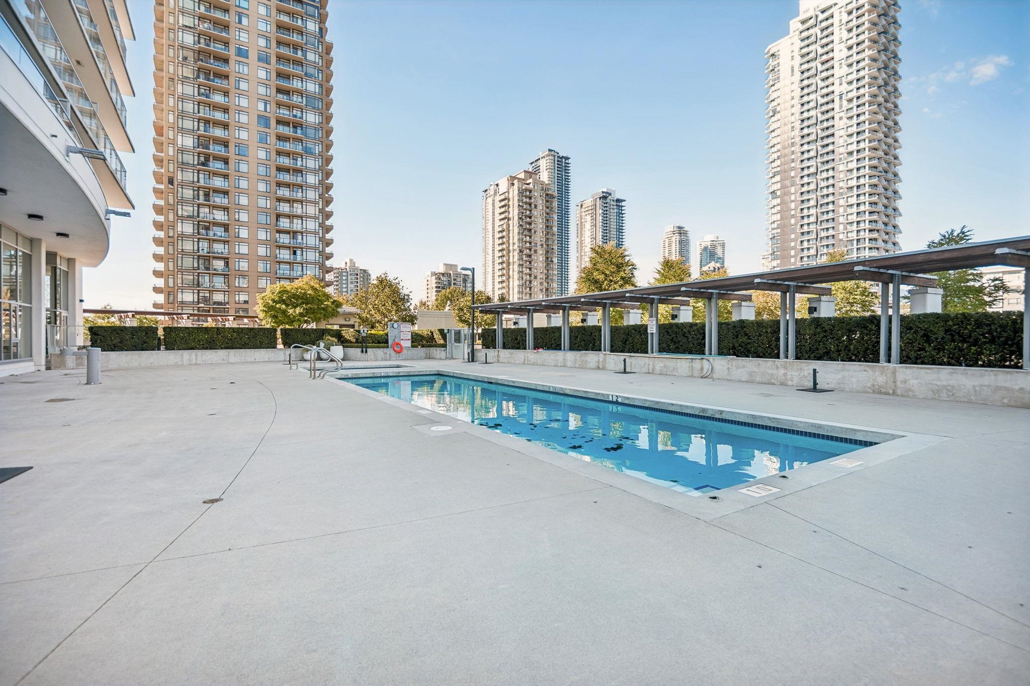 605 2388 MADISON AVENUE