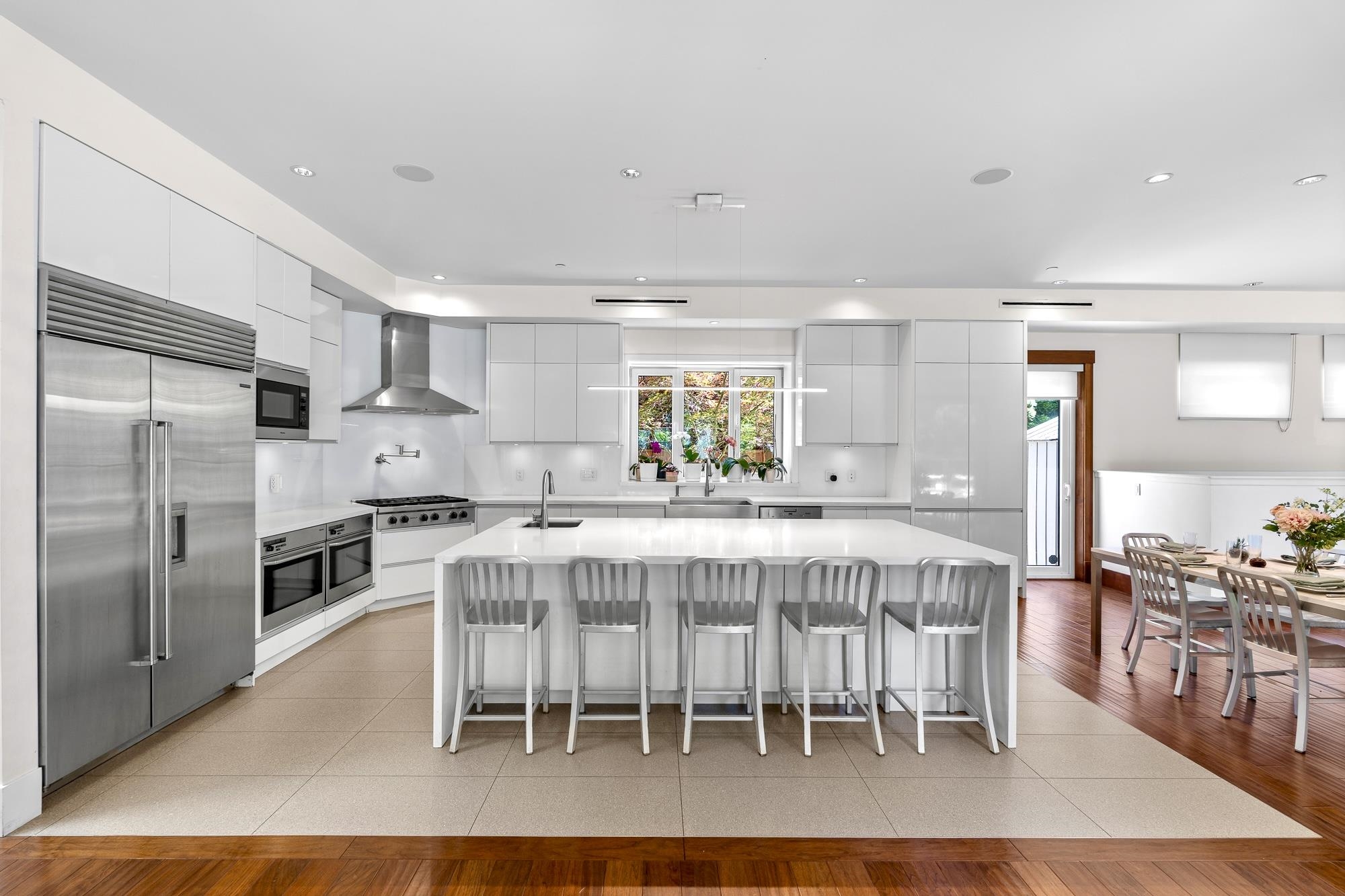388 HIDHURST PLACE