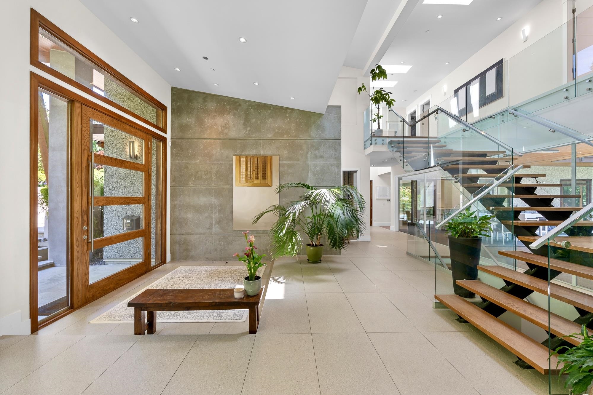388 HIDHURST PLACE