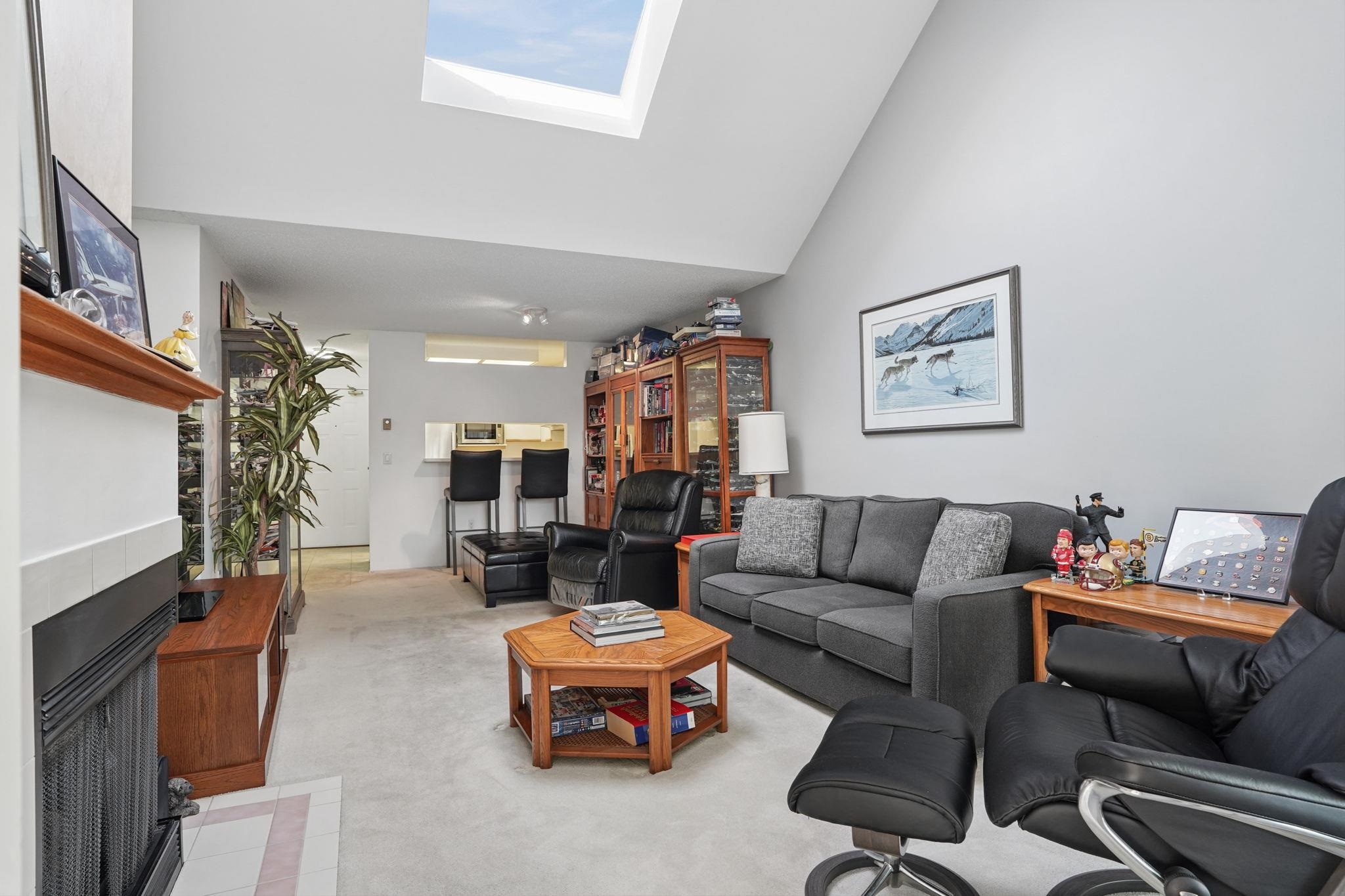 307 7540 MINORU BOULEVARD