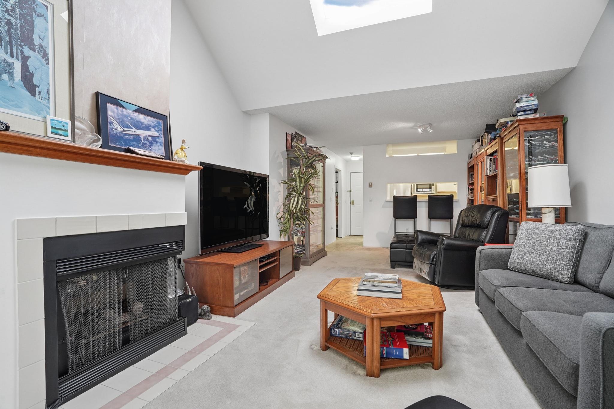 307 7540 MINORU BOULEVARD