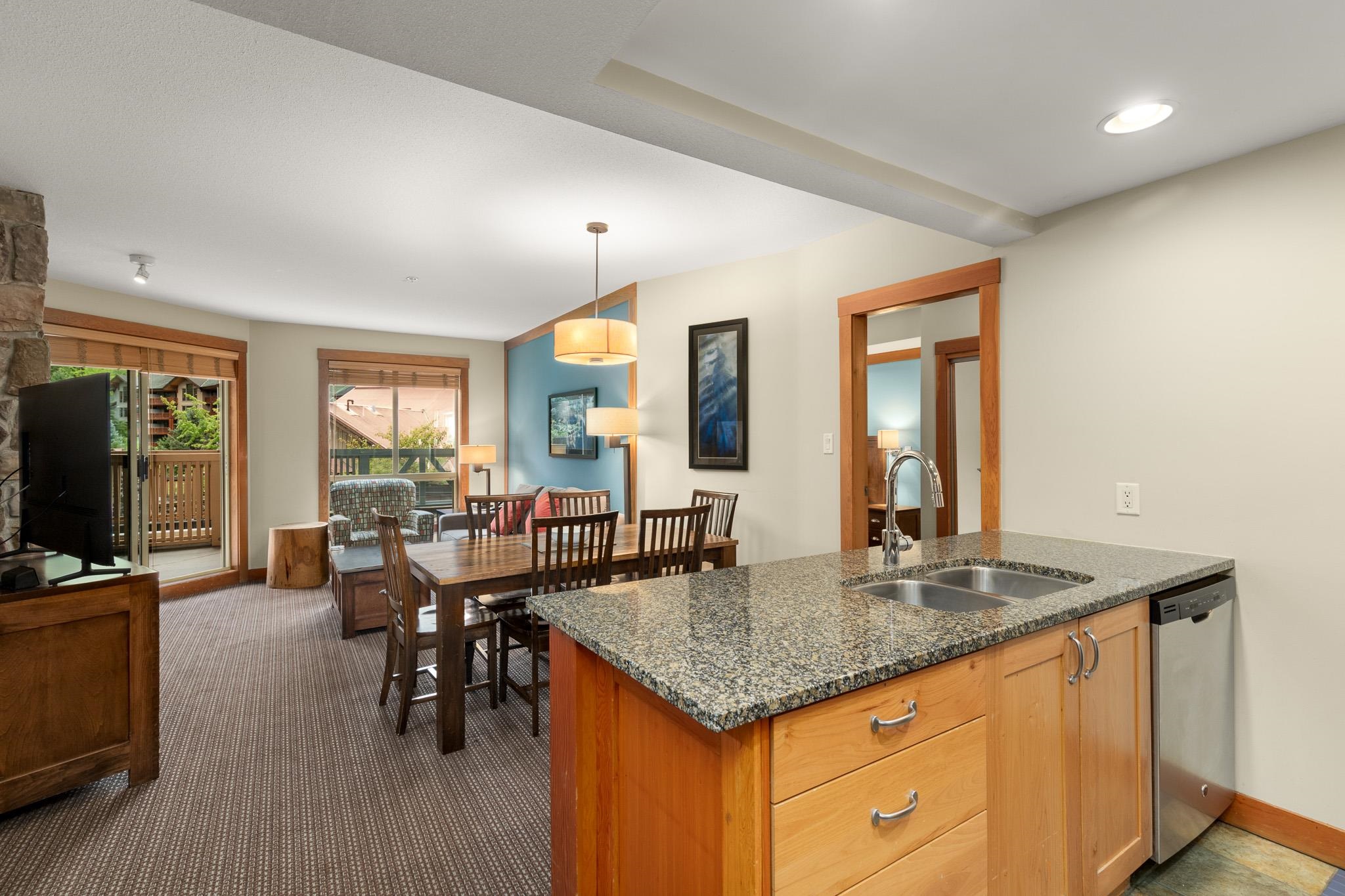 323C 2036 LONDON LANE