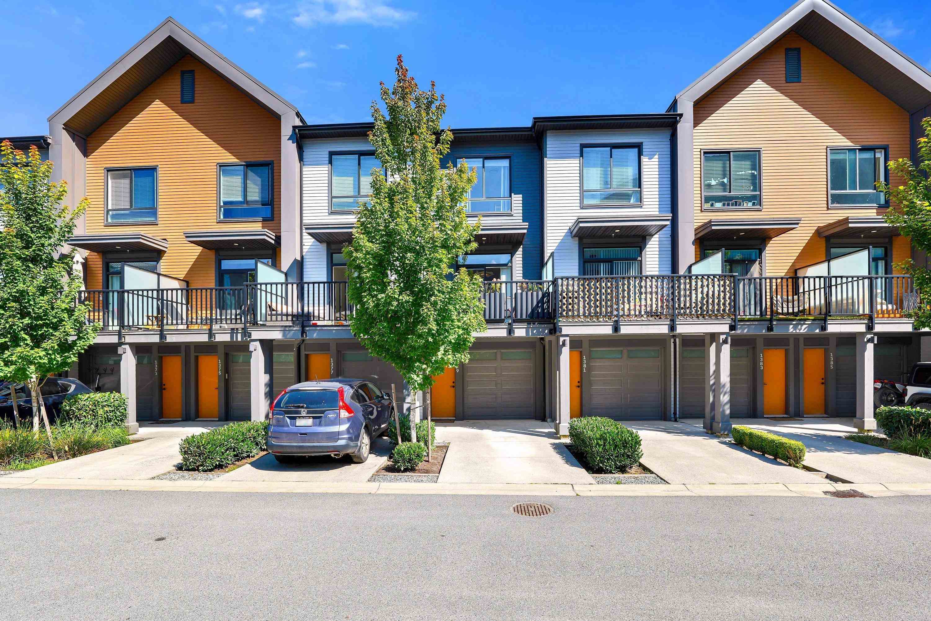 1379 MARINASIDE PLACE