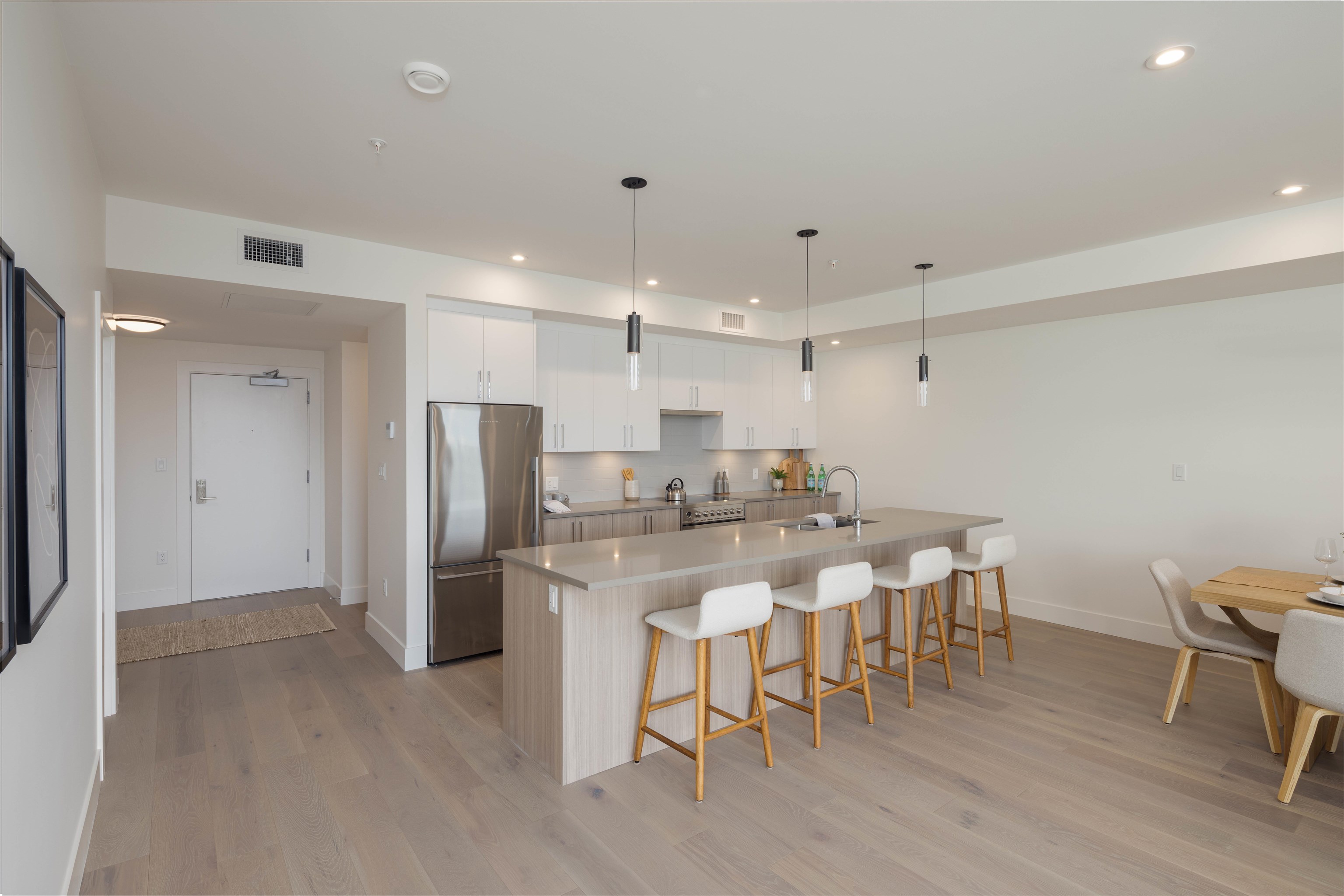 101 3405 MAMQUAM ROAD