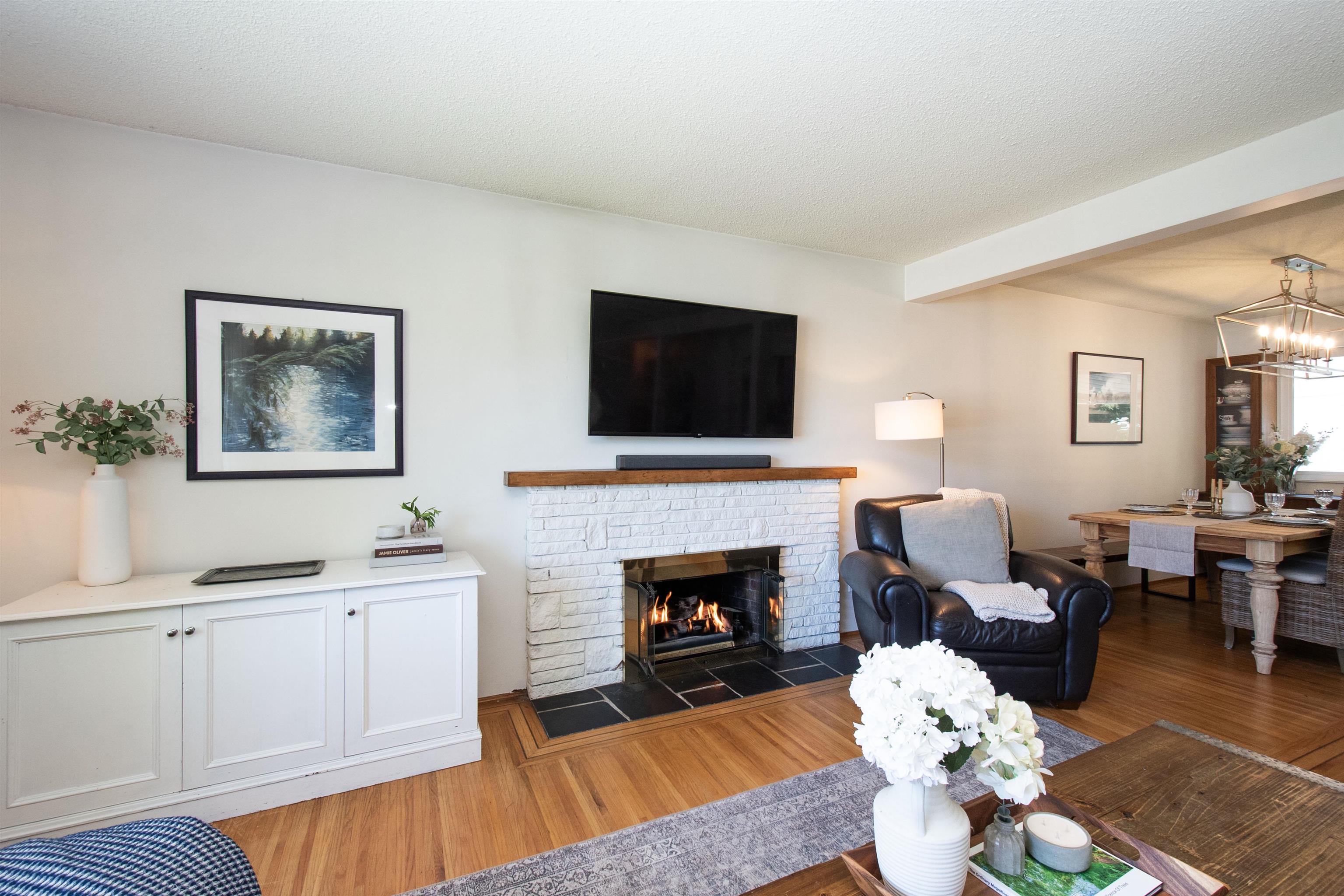 361 W 19TH STREET