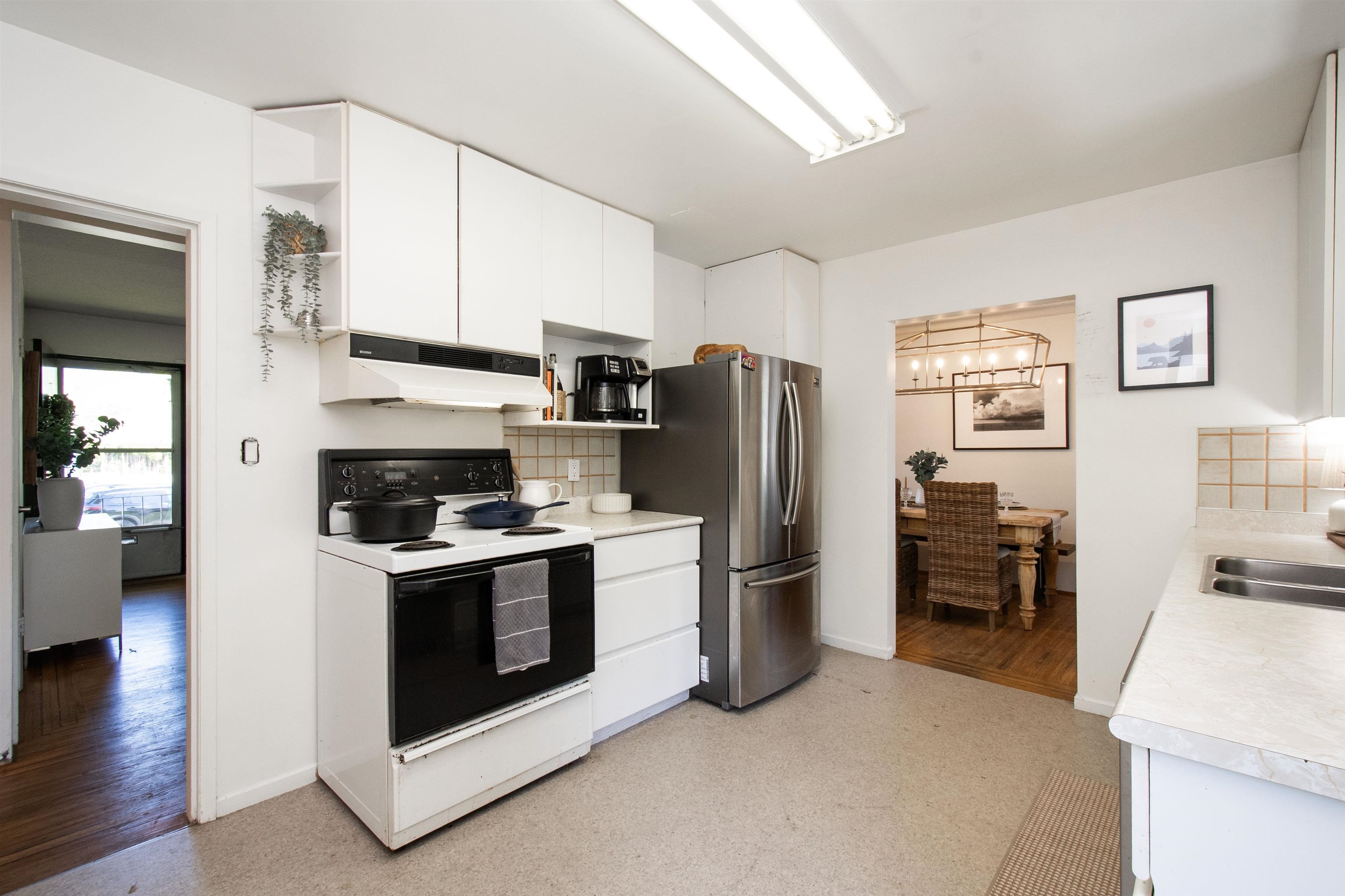 361 W 19TH STREET