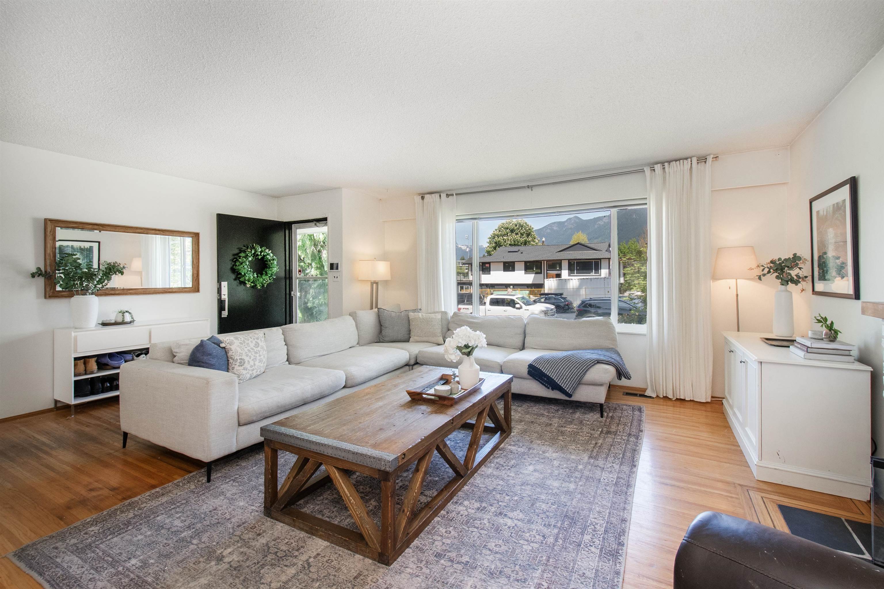 361 W 19TH STREET