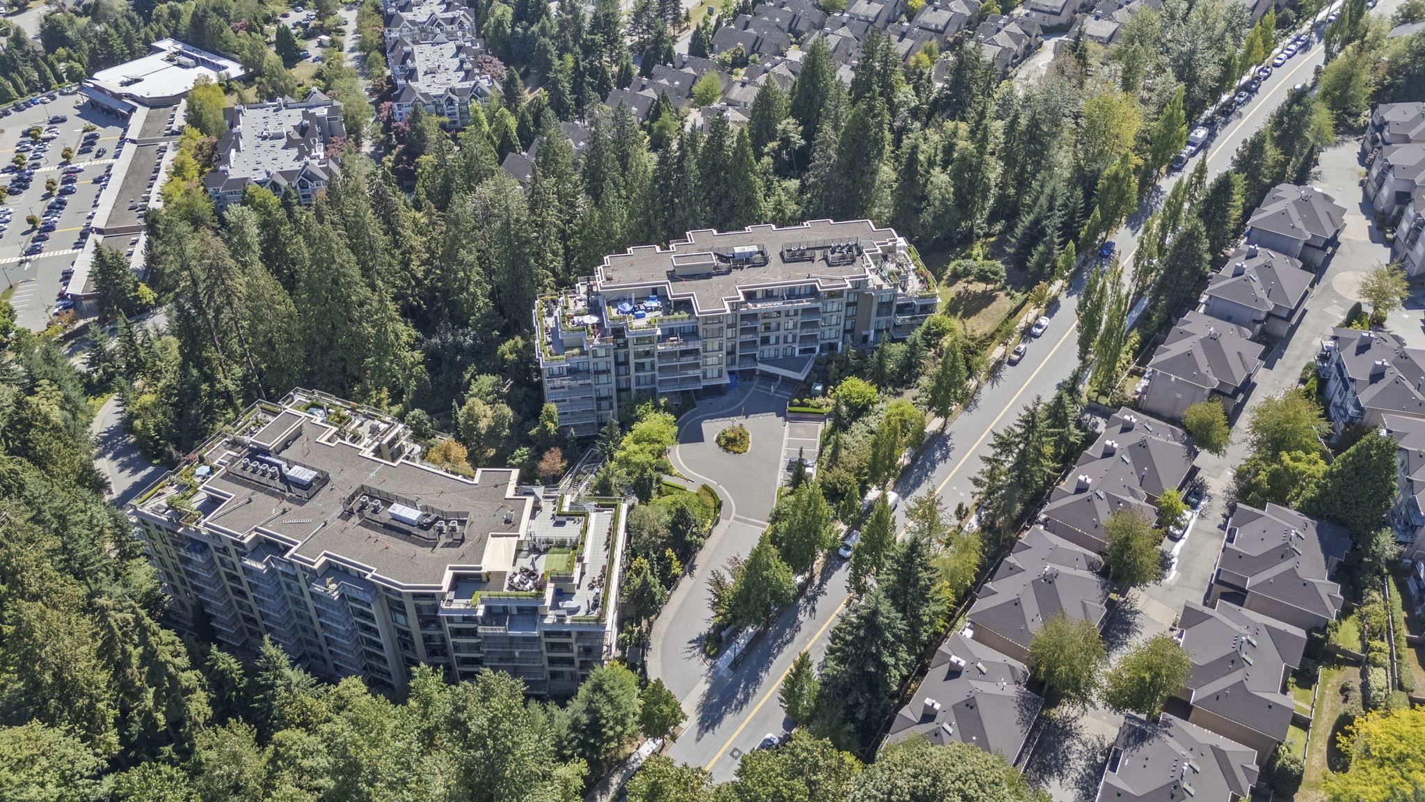 405 2950 PANORAMA DRIVE