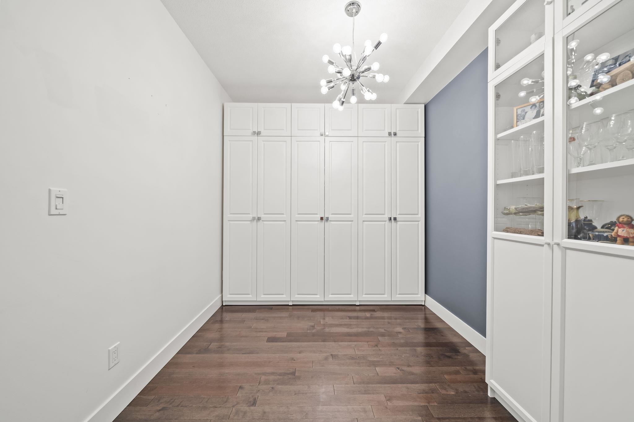 405 2950 PANORAMA DRIVE