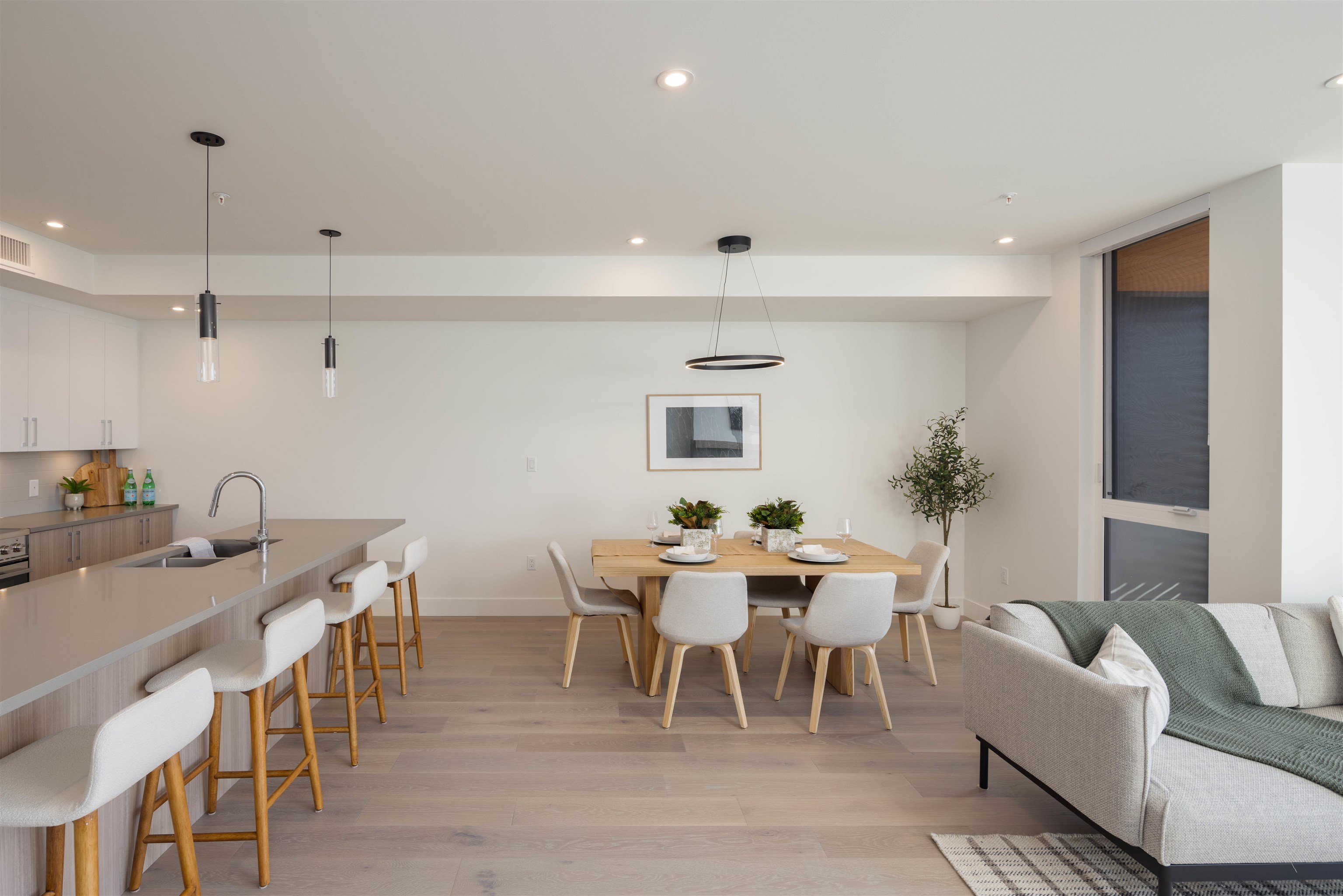 307 3405 MAMQUAM ROAD